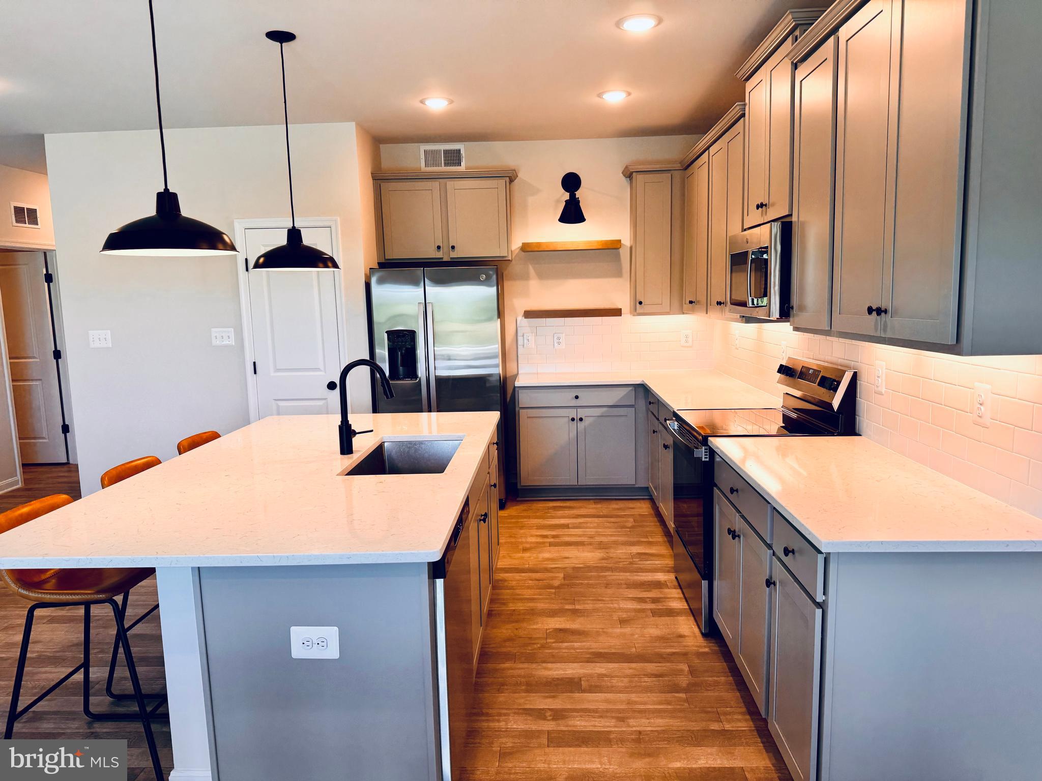 DILLON FARM - Residential Lease