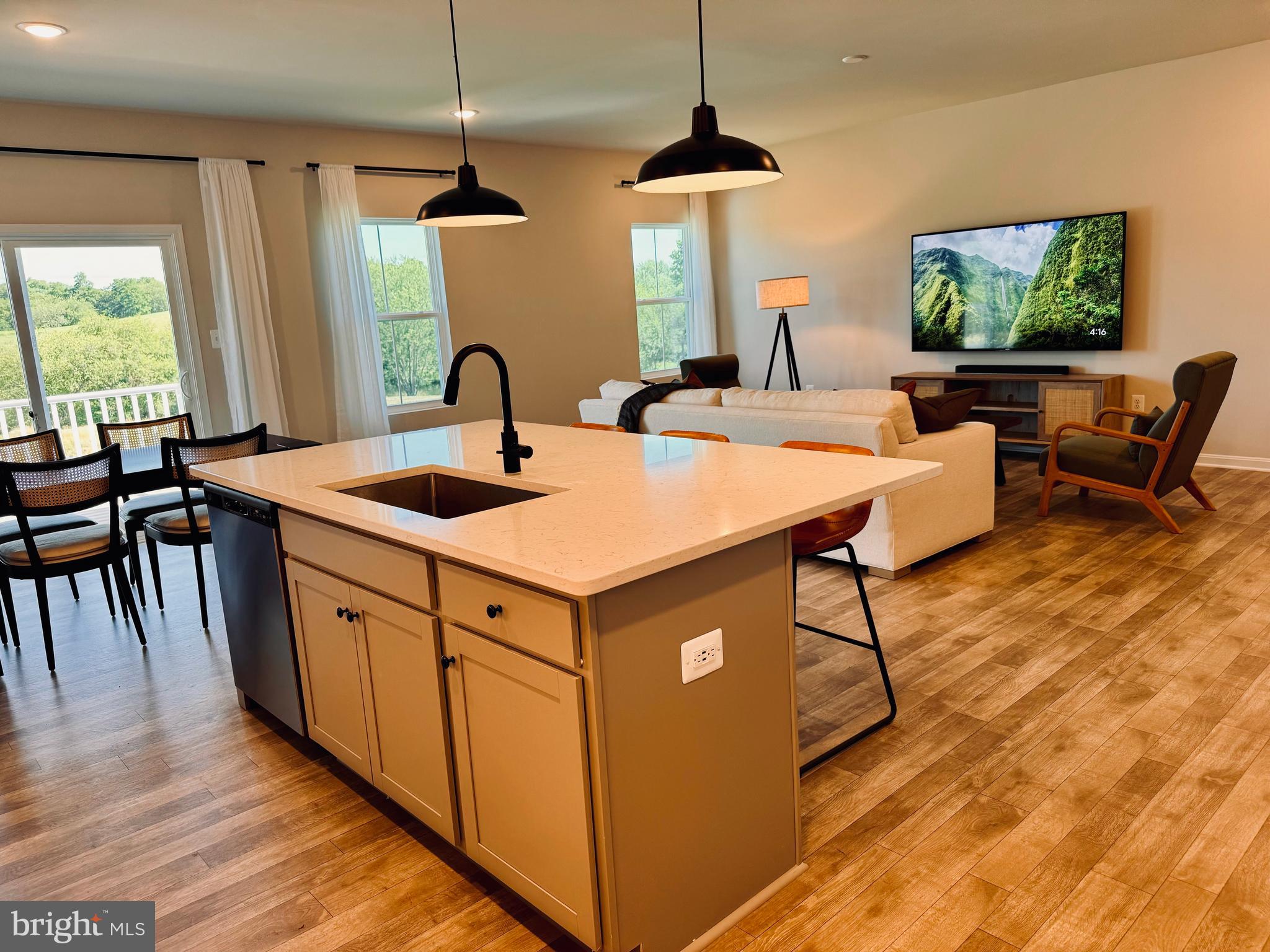 DILLON FARM - Residential Lease