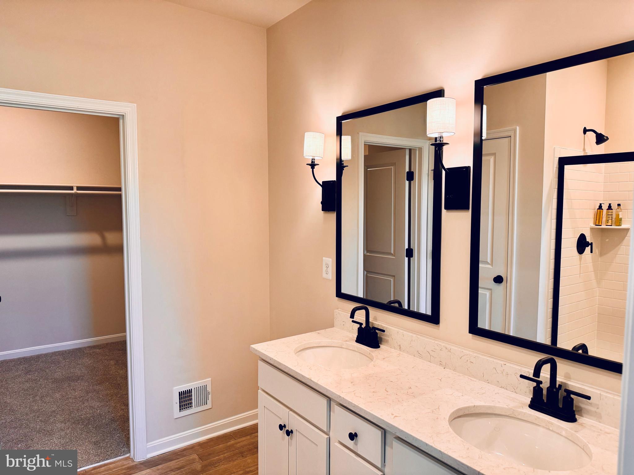 DILLON FARM - Residential Lease