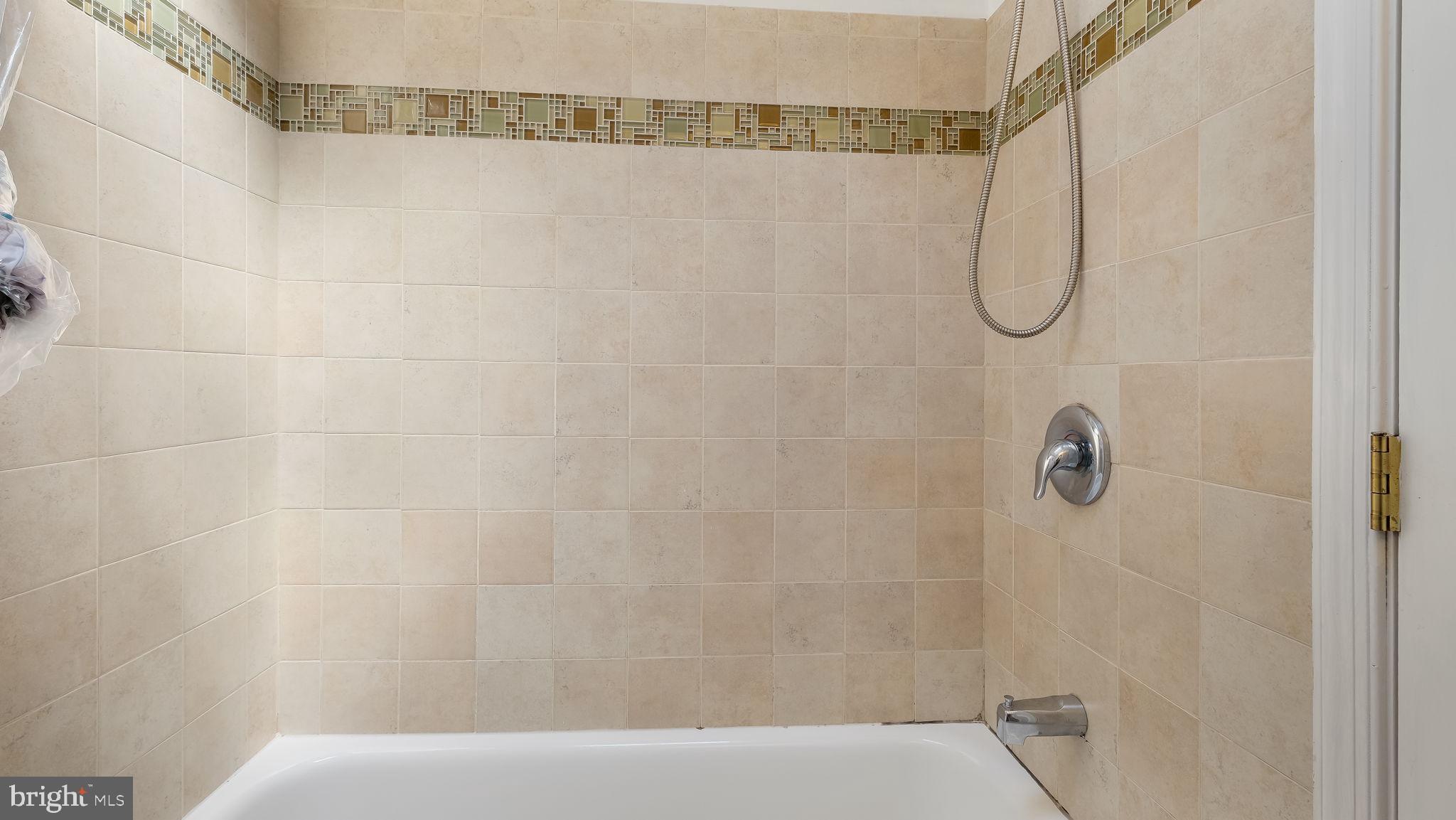 WESTBROOK PARK - Residential Lease