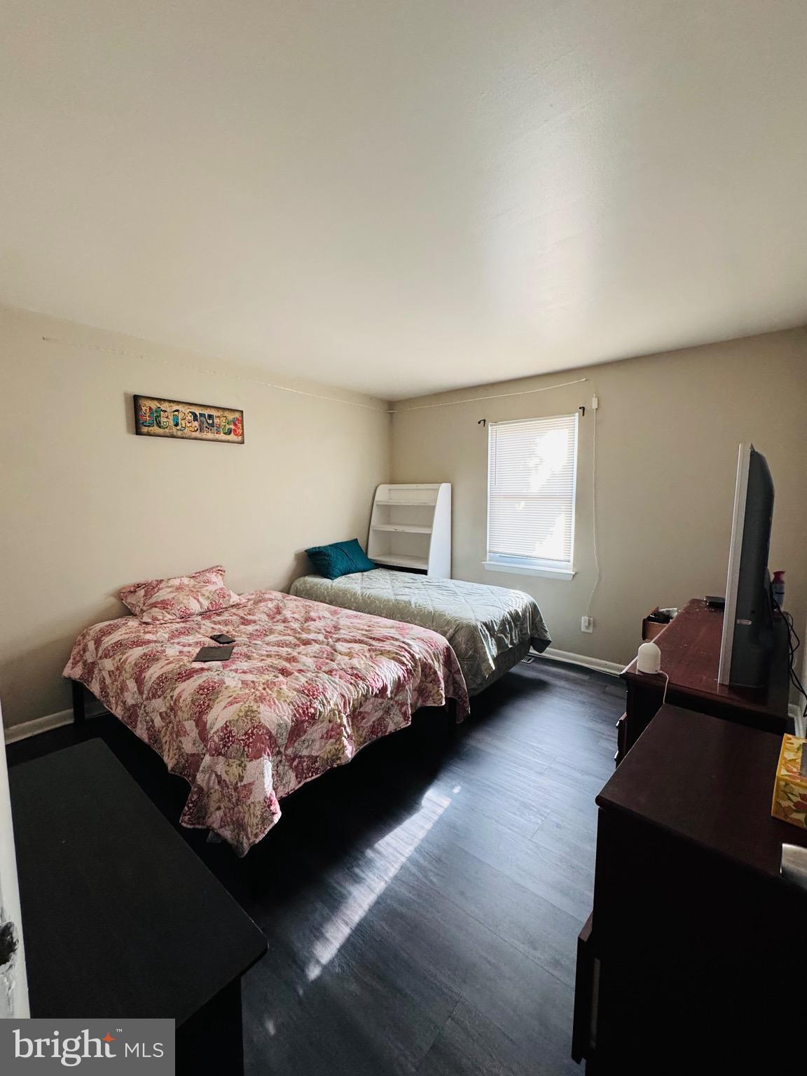 CRESTWOOD VILLAGE - Residential