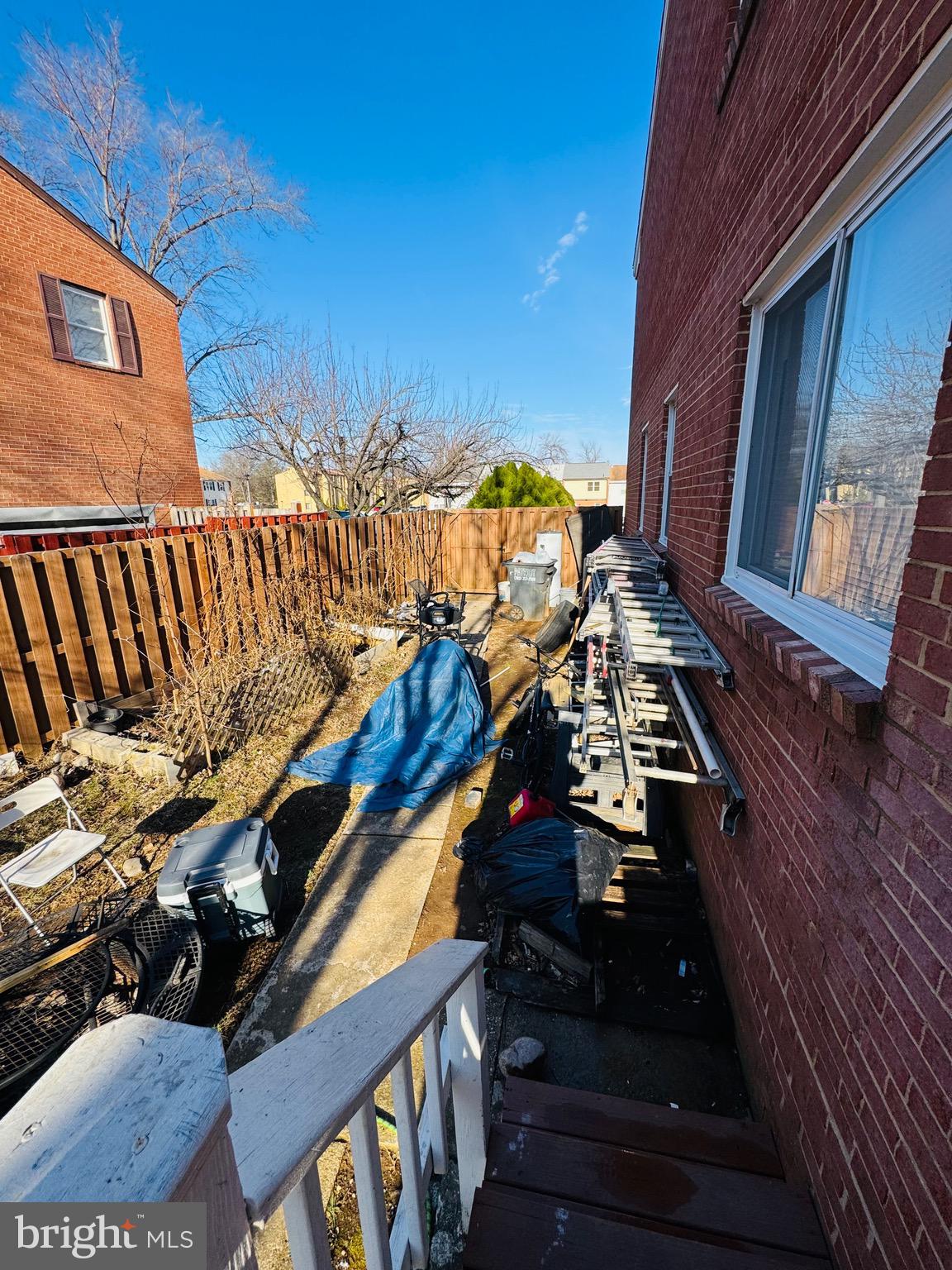 CRESTWOOD VILLAGE - Residential