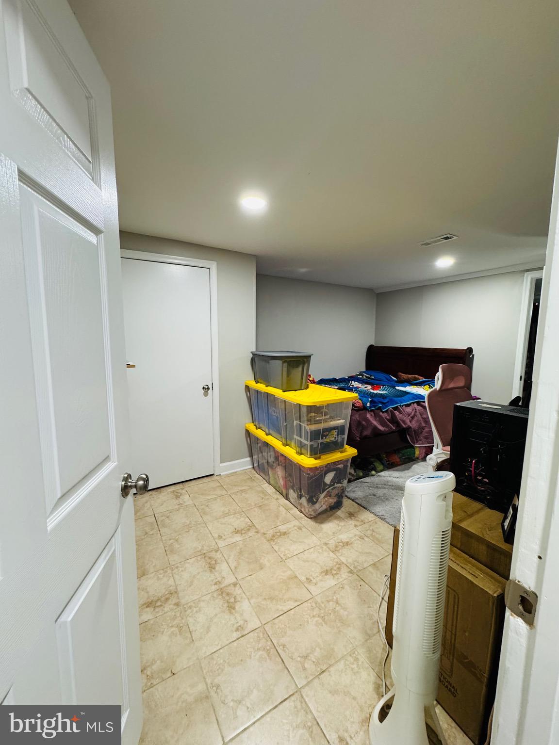 CRESTWOOD VILLAGE - Residential