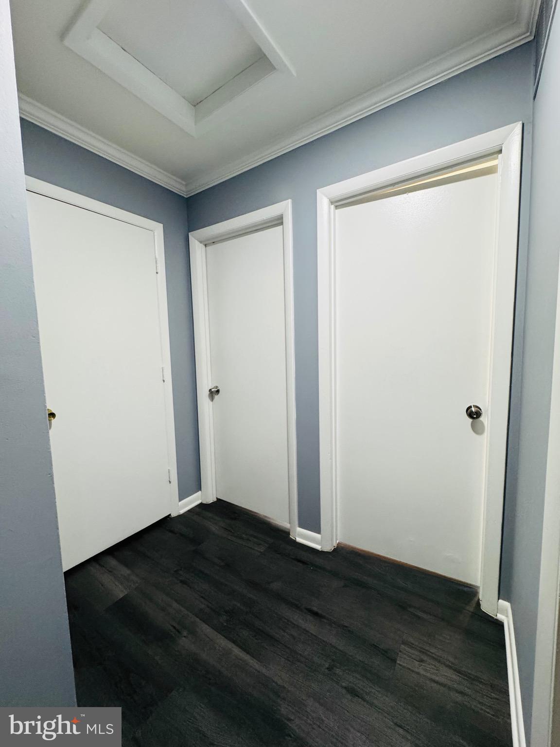 CRESTWOOD VILLAGE - Residential