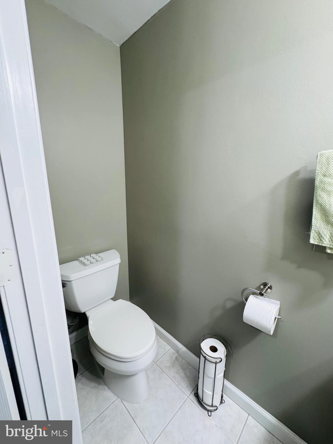 CRESTWOOD VILLAGE - Residential