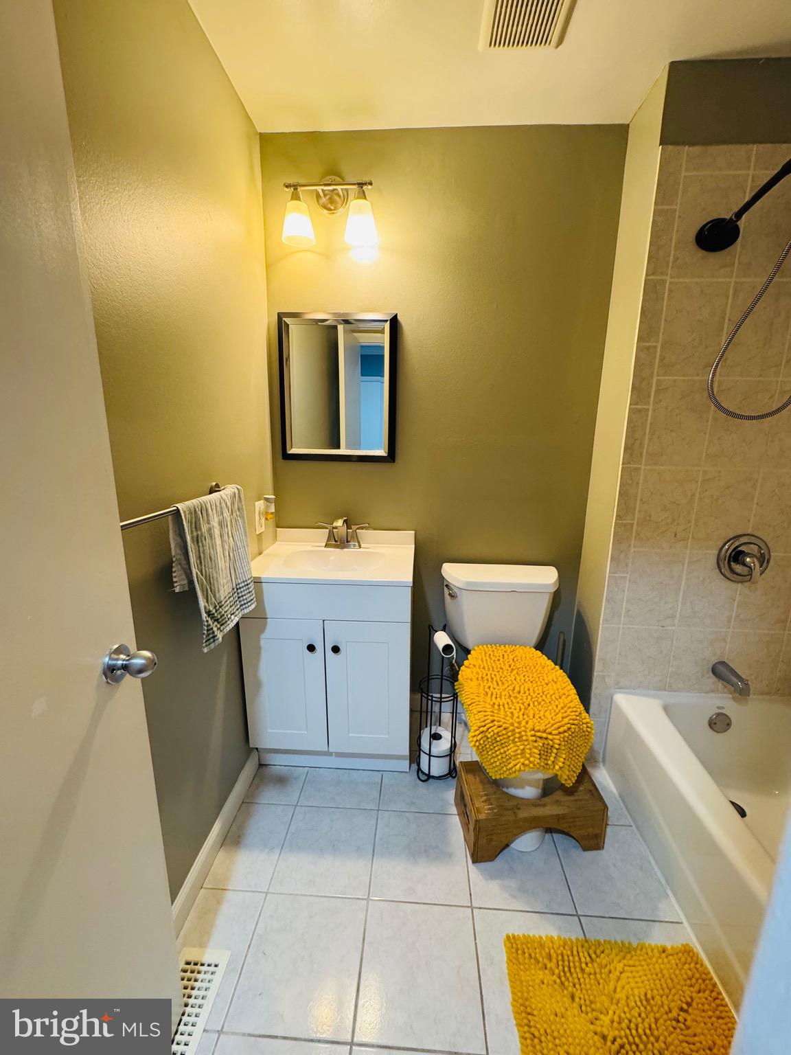 CRESTWOOD VILLAGE - Residential