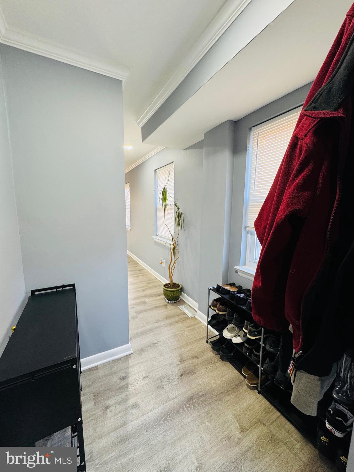 CRESTWOOD VILLAGE - Residential