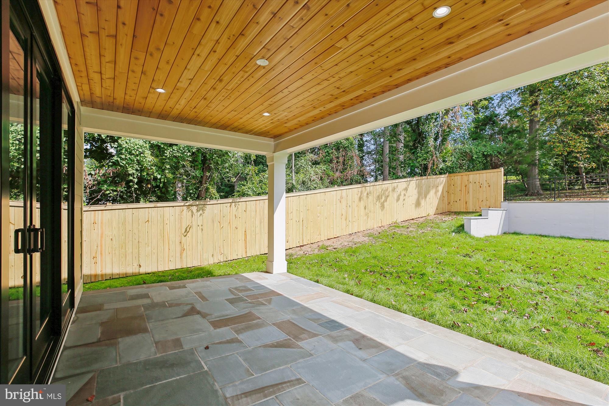 KENWOOD PARK - Residential