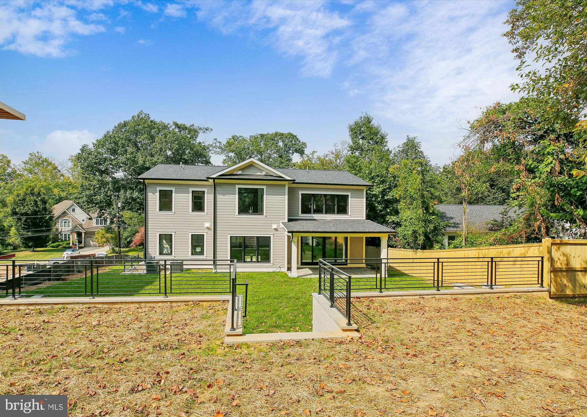 KENWOOD PARK - Residential