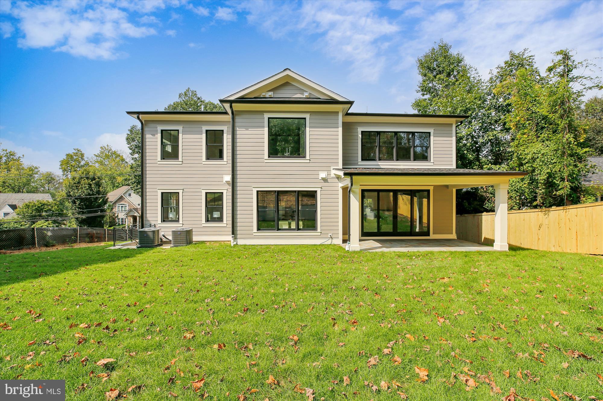 KENWOOD PARK - Residential