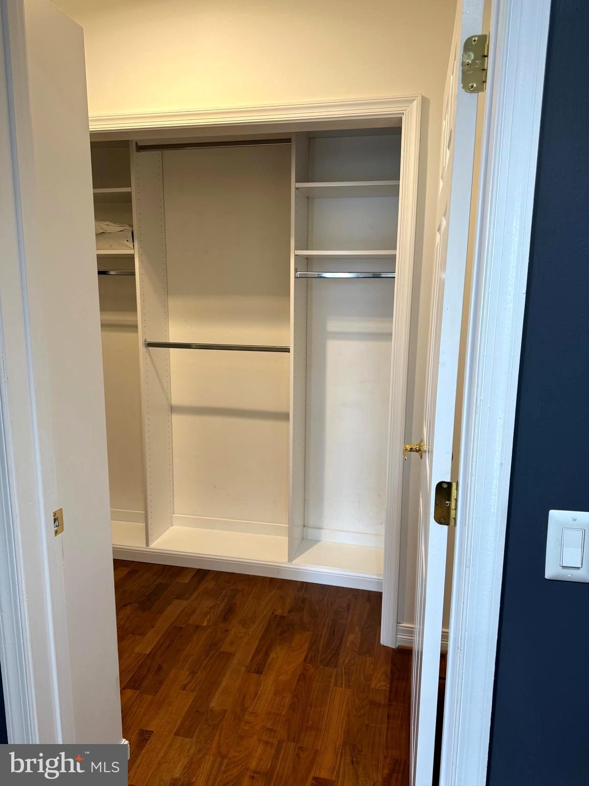 LOGAN SQUARE - Residential Lease