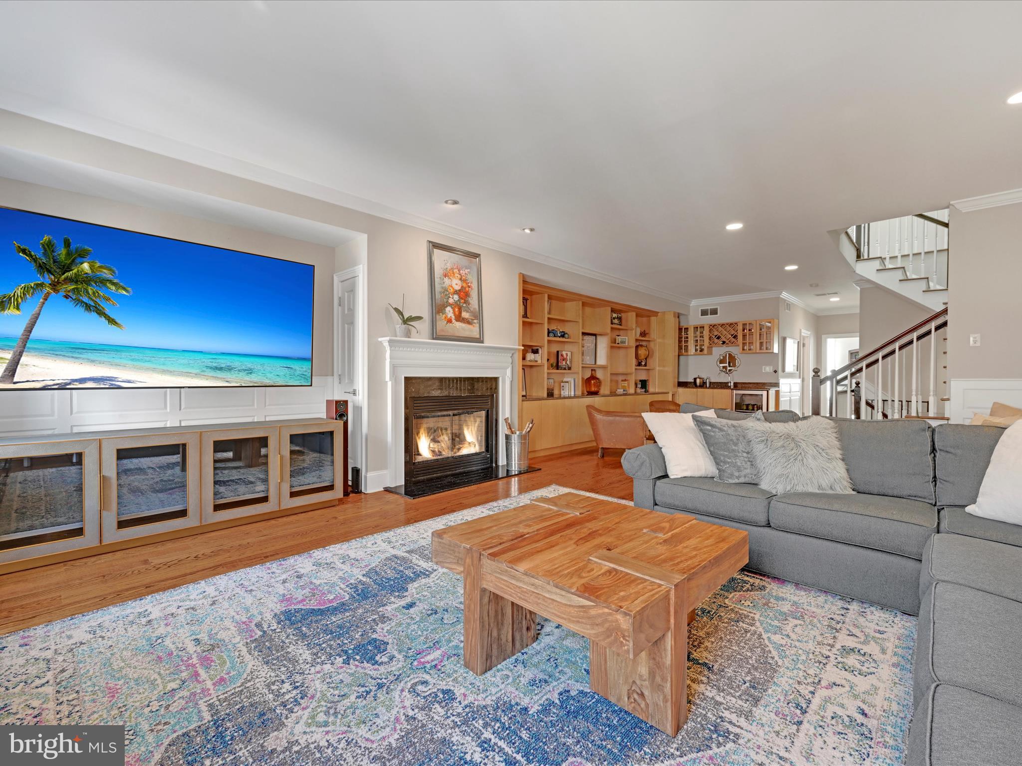 ART MUSEUM AREA - Residential