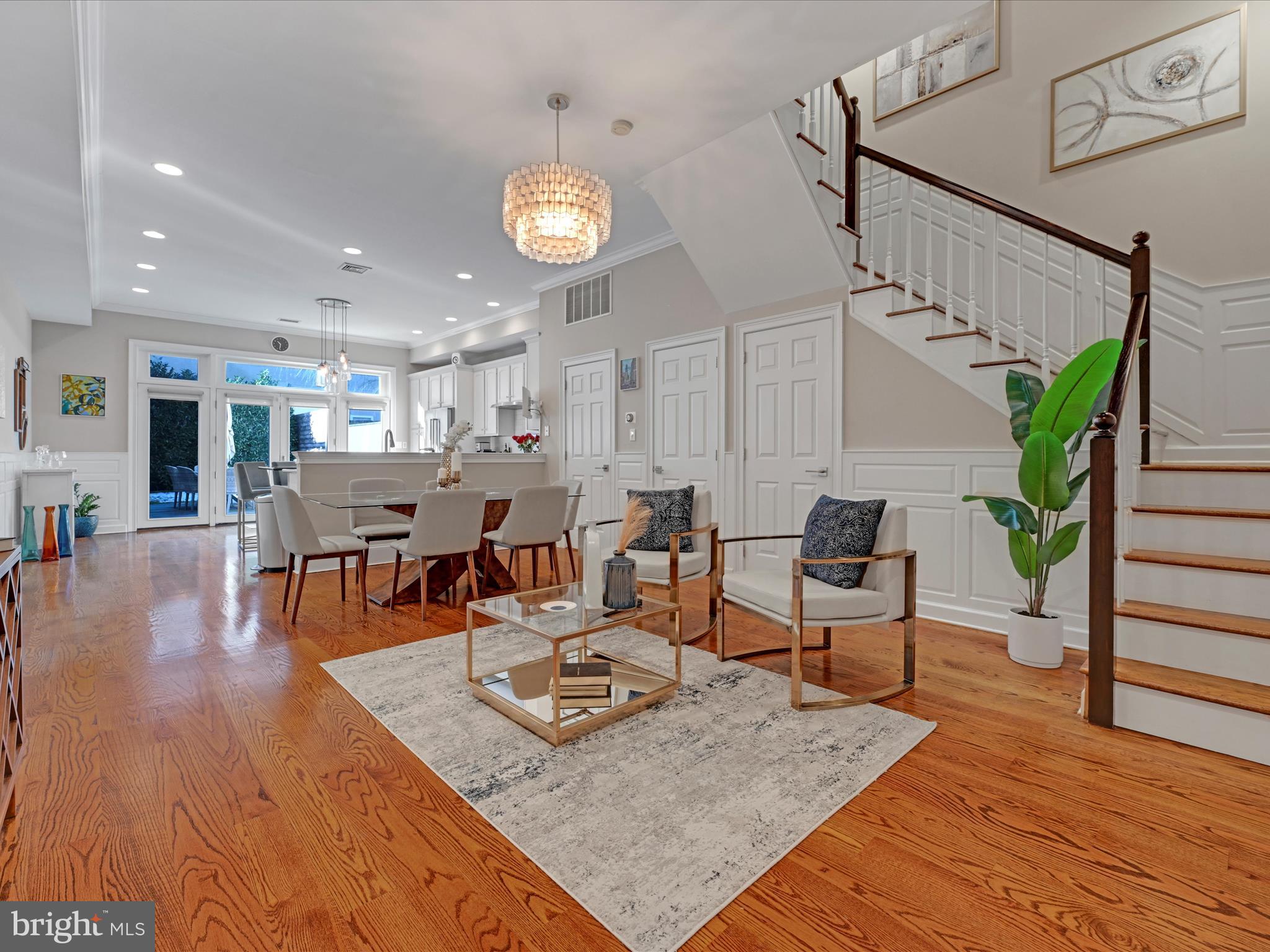 ART MUSEUM AREA - Residential