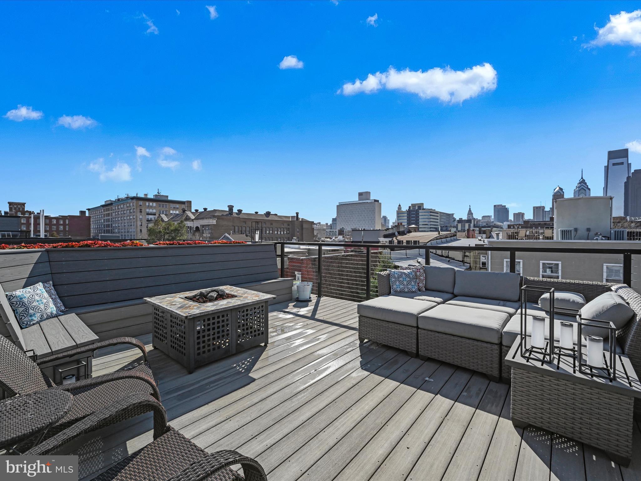 ART MUSEUM AREA - Residential