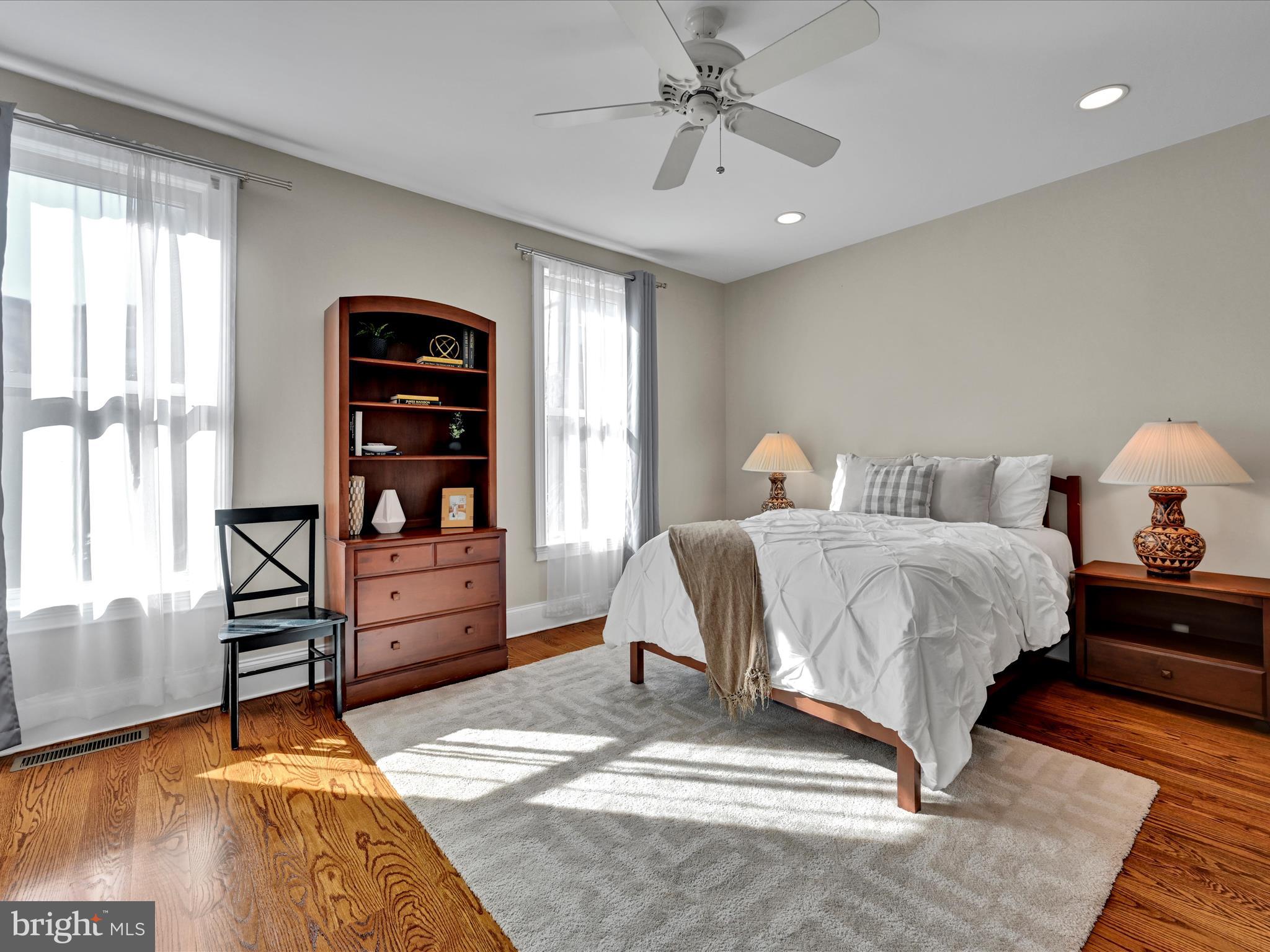 ART MUSEUM AREA - Residential