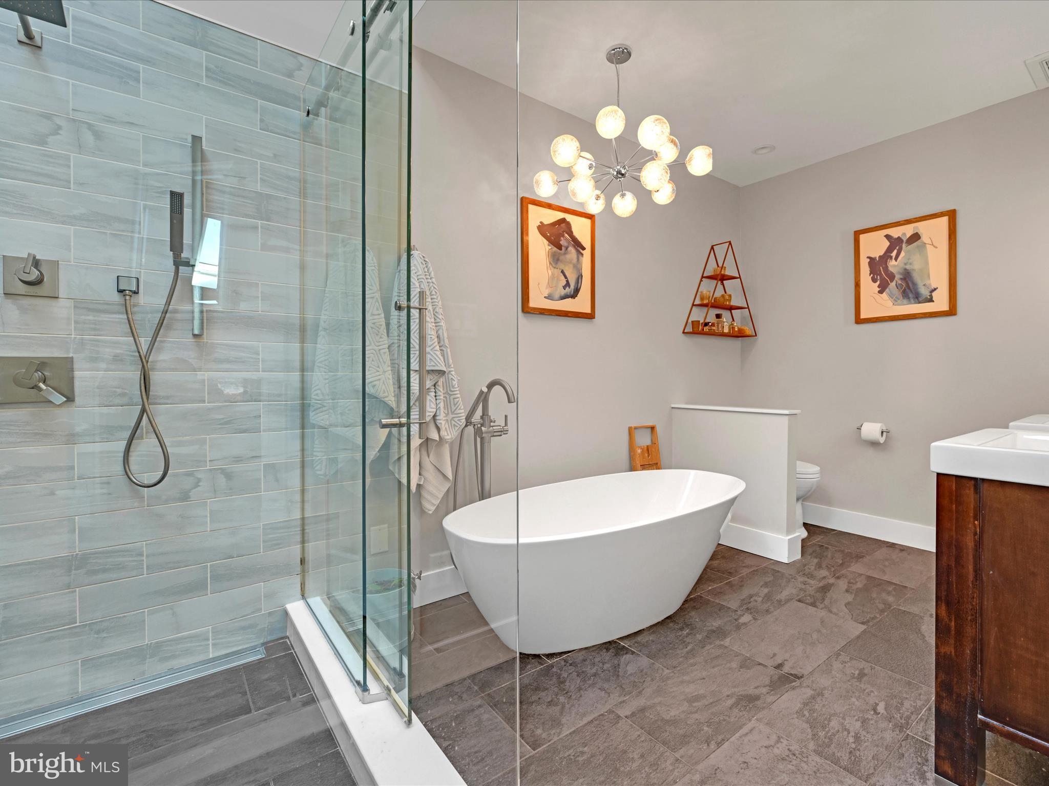 ART MUSEUM AREA - Residential