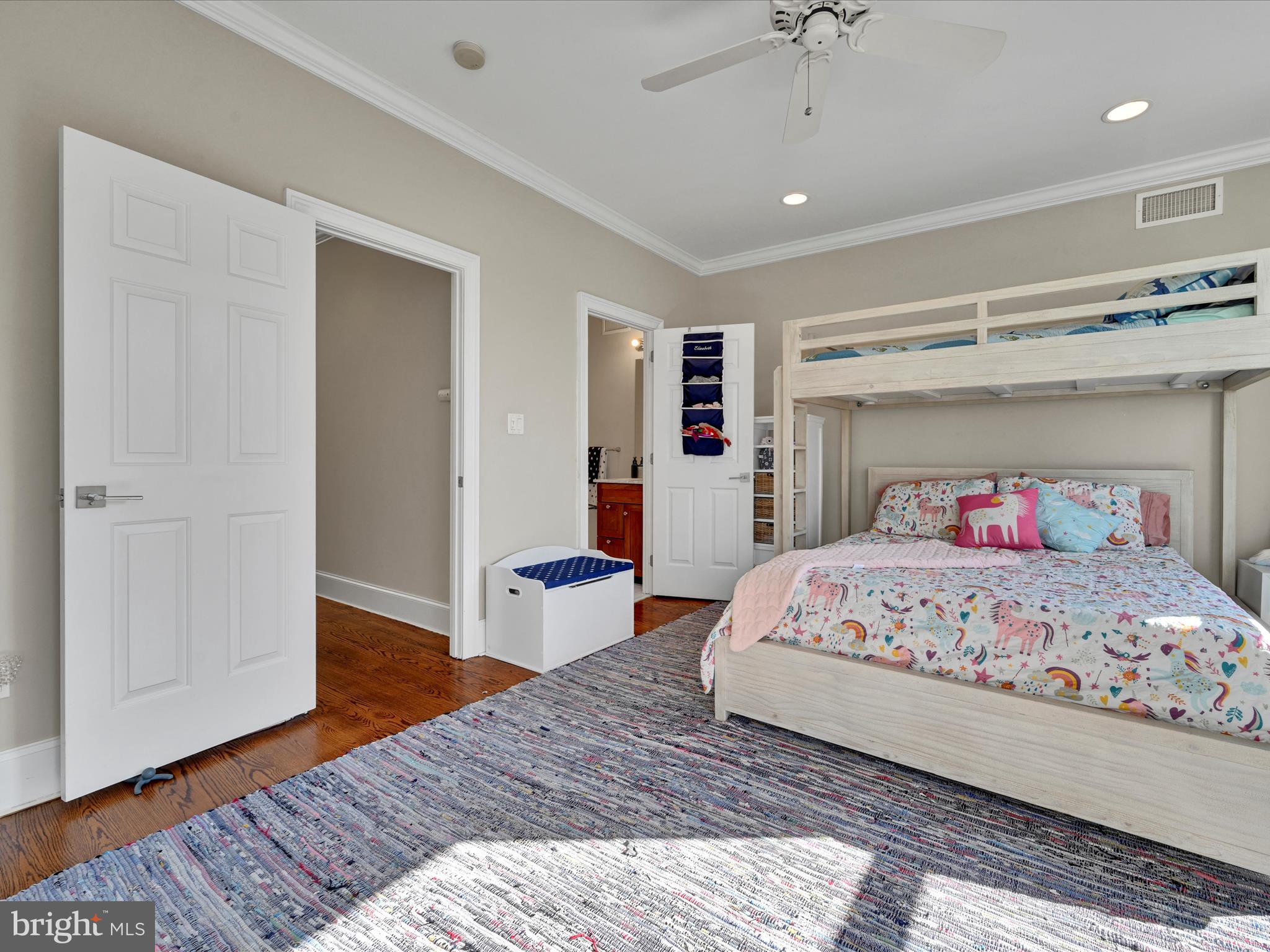 ART MUSEUM AREA - Residential