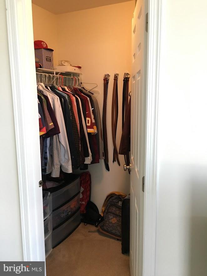 AMBERLEA AT SOUTH RIDING - Residential Lease