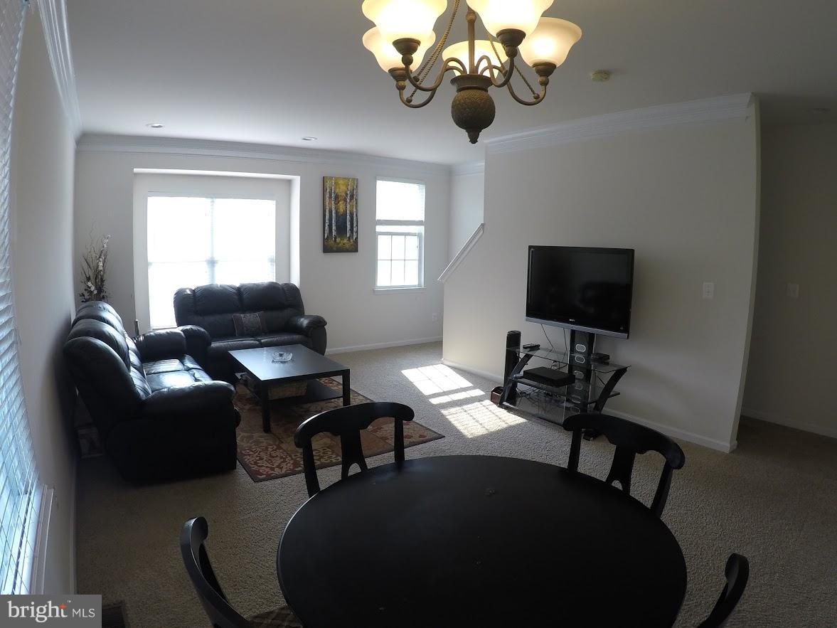 AMBERLEA AT SOUTH RIDING - Residential Lease