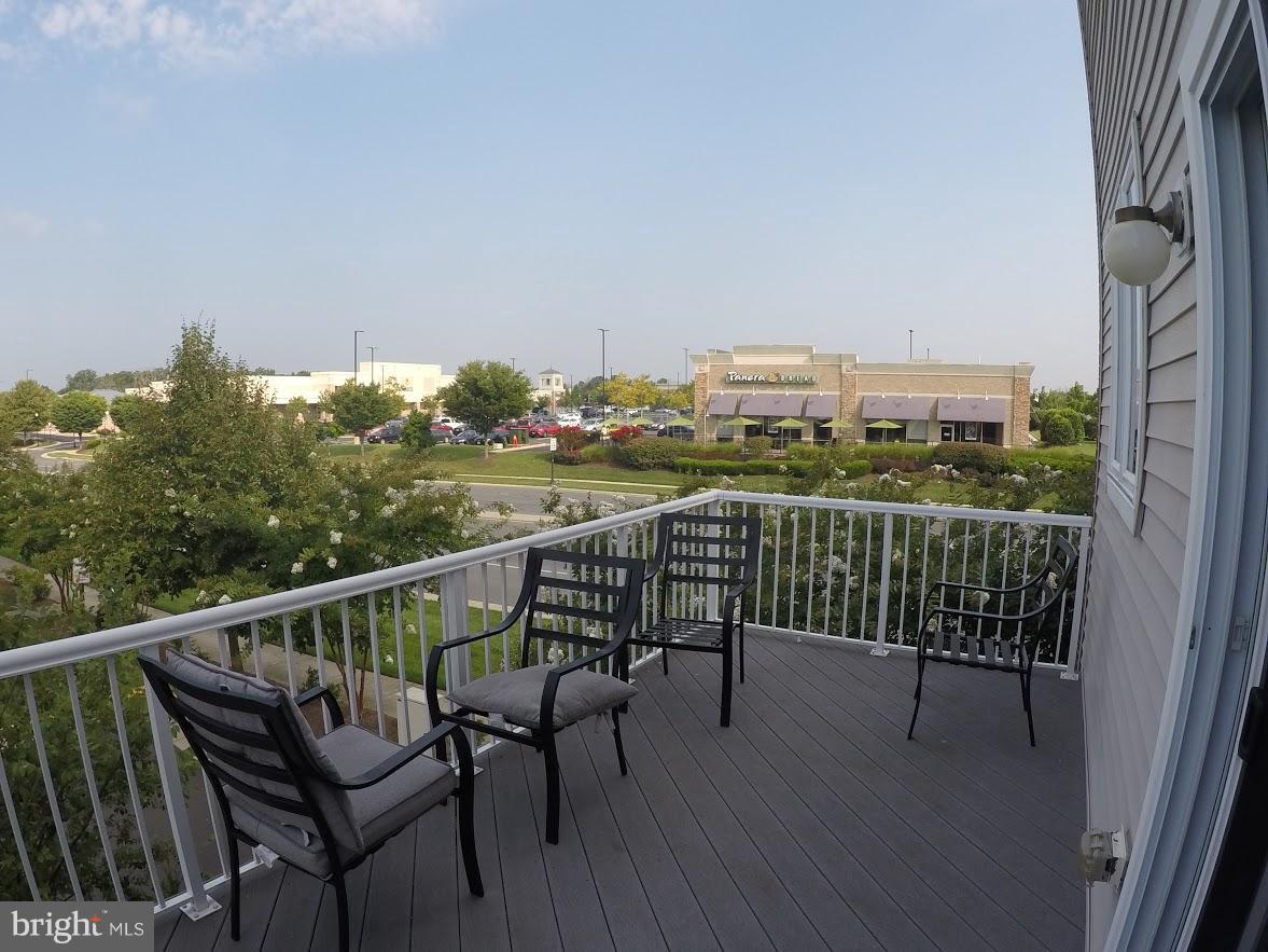 AMBERLEA AT SOUTH RIDING - Residential Lease