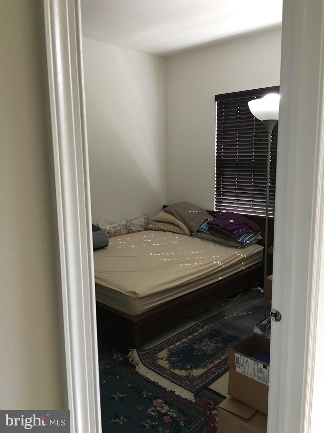 AMBERLEA AT SOUTH RIDING - Residential Lease