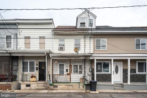 444 LEWIS STREET MINERSVILLE PA 17954
