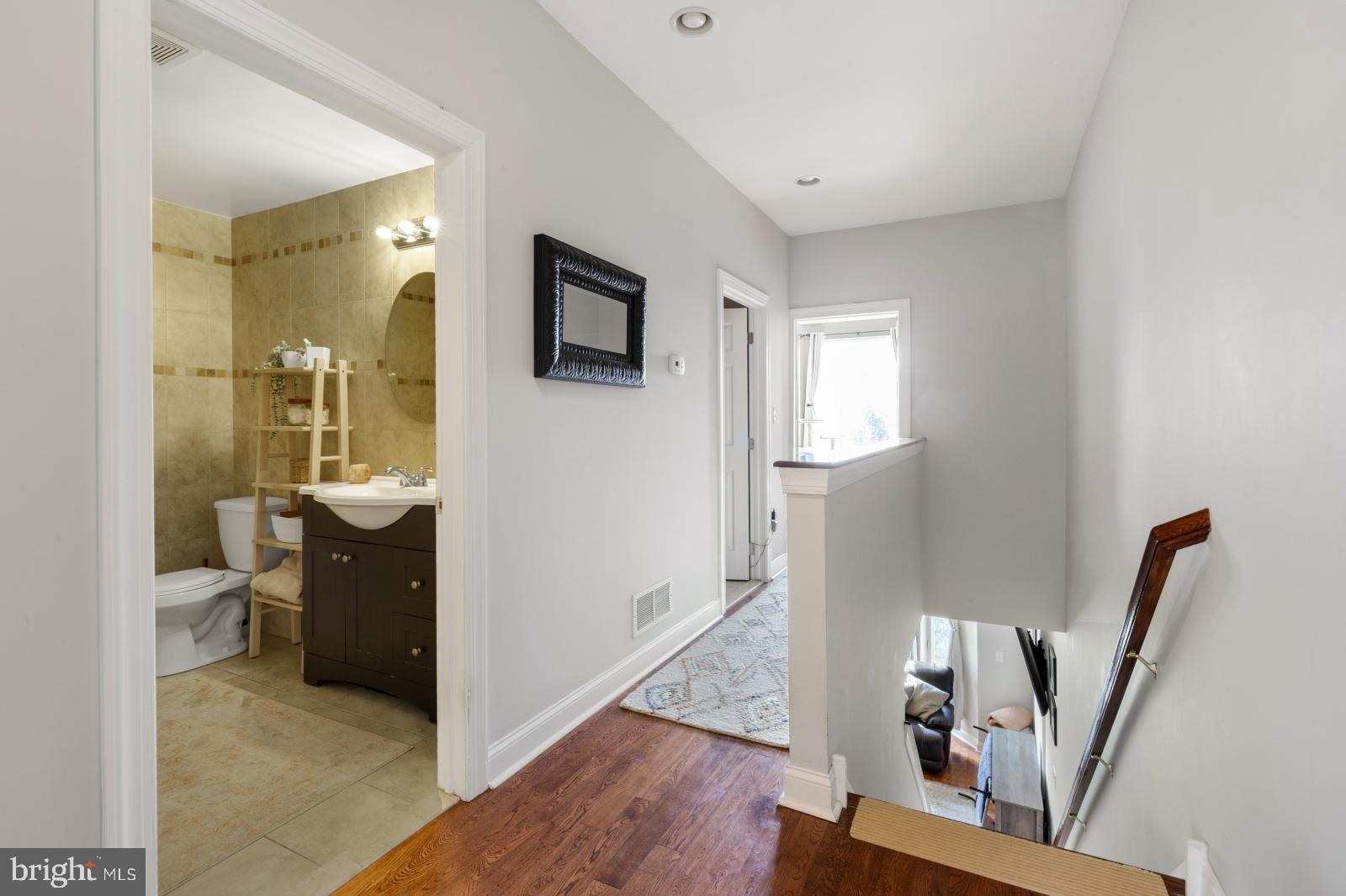 GRADUATE HOSPITAL - Residential Lease