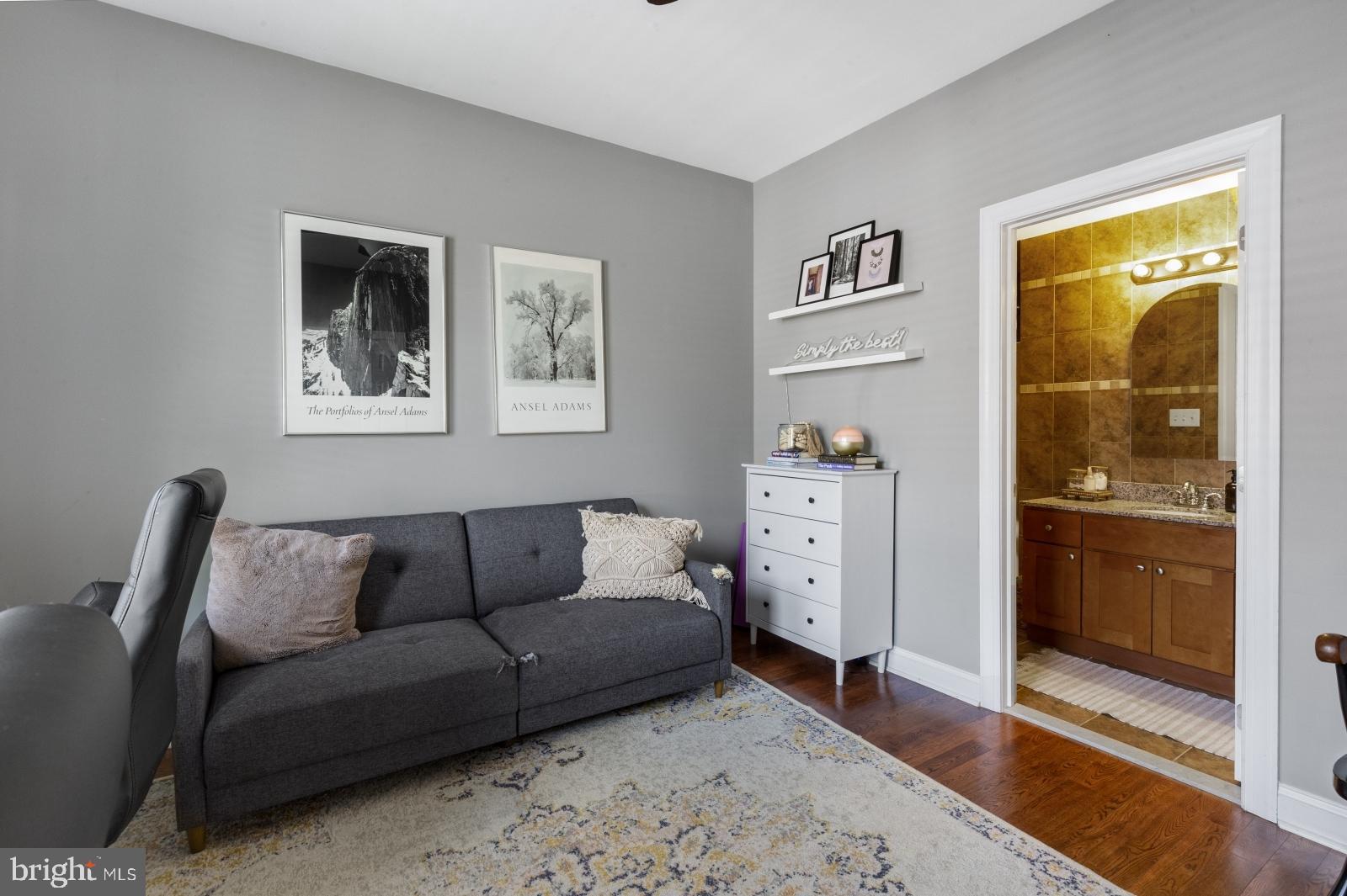 GRADUATE HOSPITAL - Residential Lease