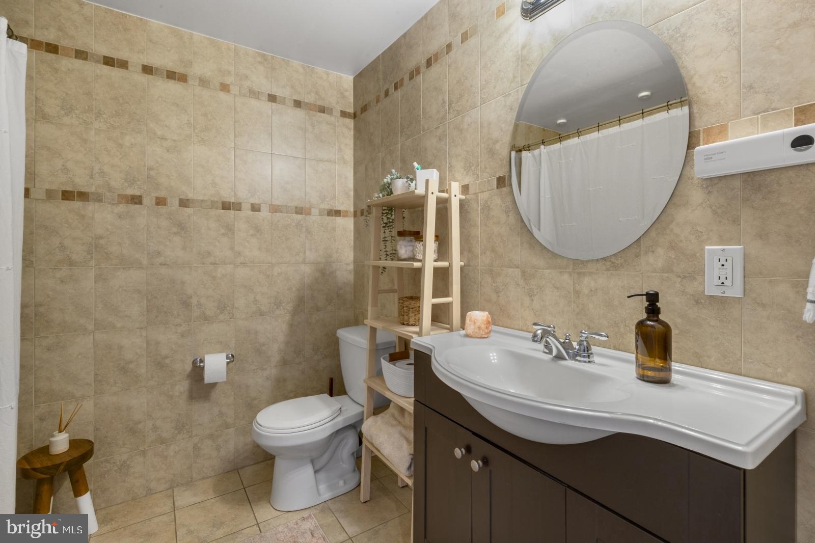 GRADUATE HOSPITAL - Residential Lease