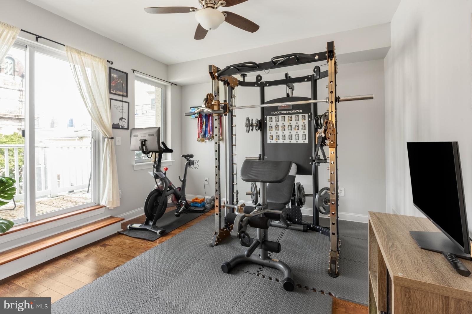 GRADUATE HOSPITAL - Residential Lease