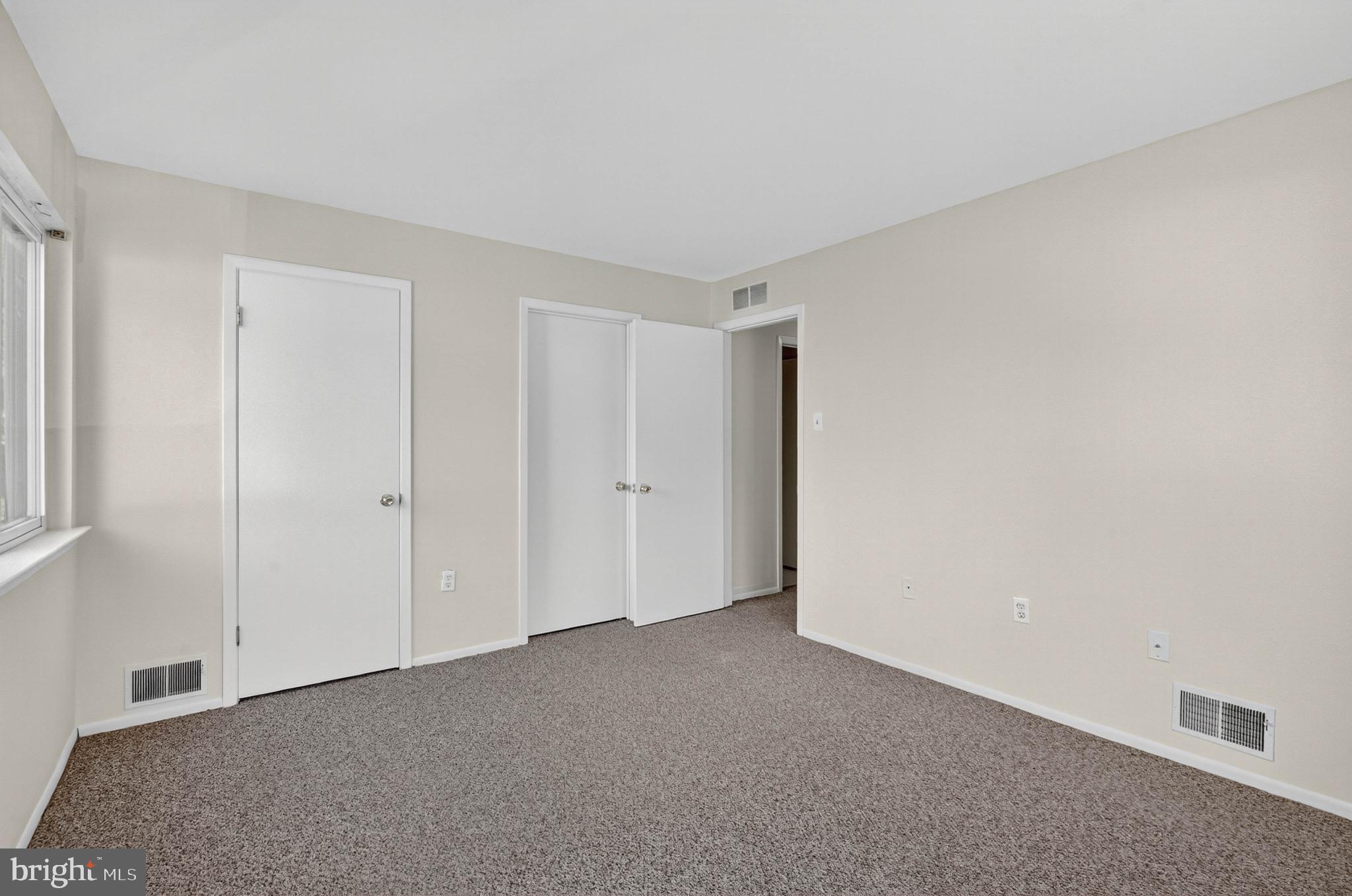 2205 JEFFERSON COURT