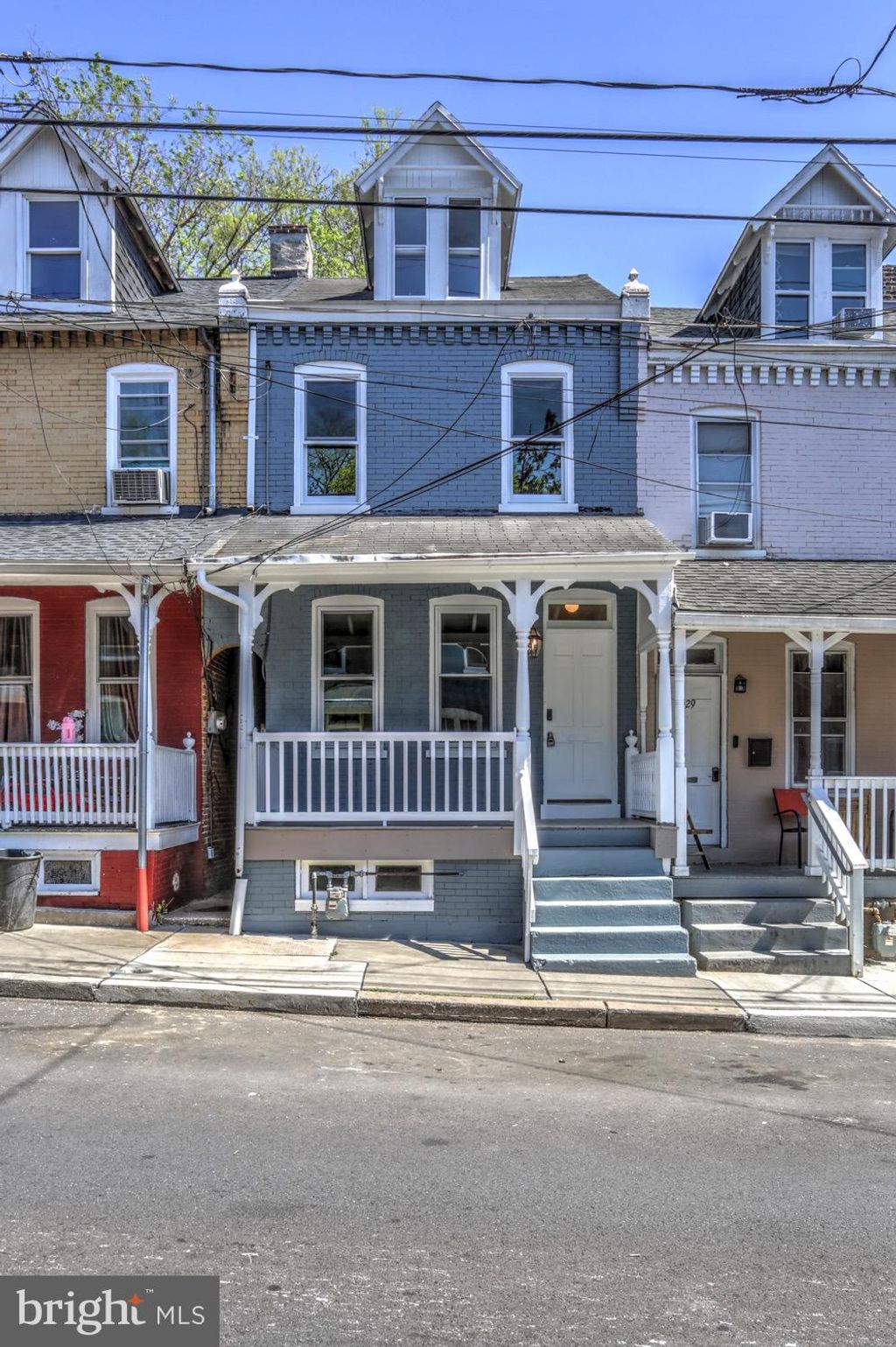 Photo of 527 HOWARD AVE, LANCASTER, PA 17602 (MLS # PALA2035348)