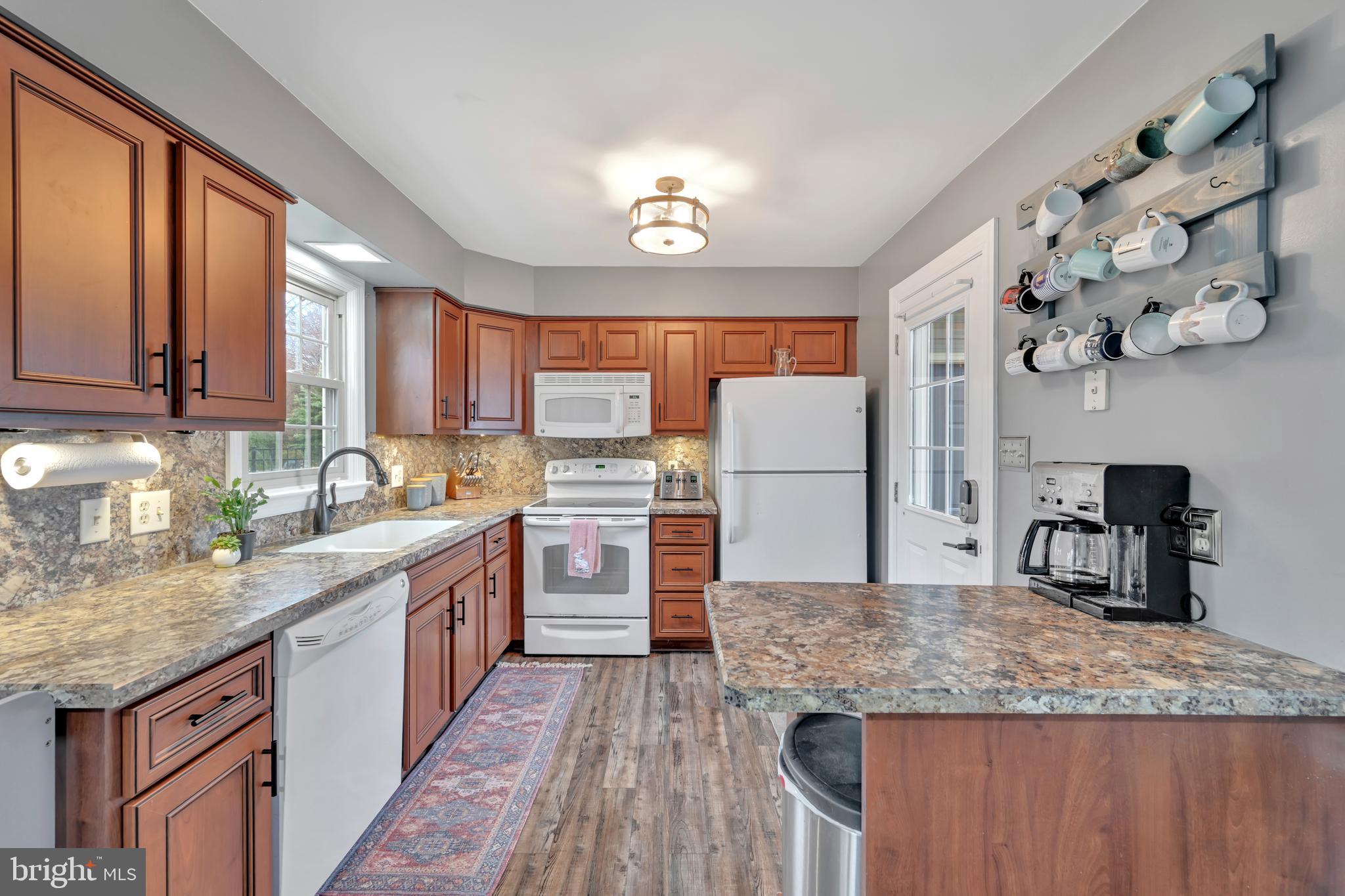 HEMPFIELD GREEN - Residential