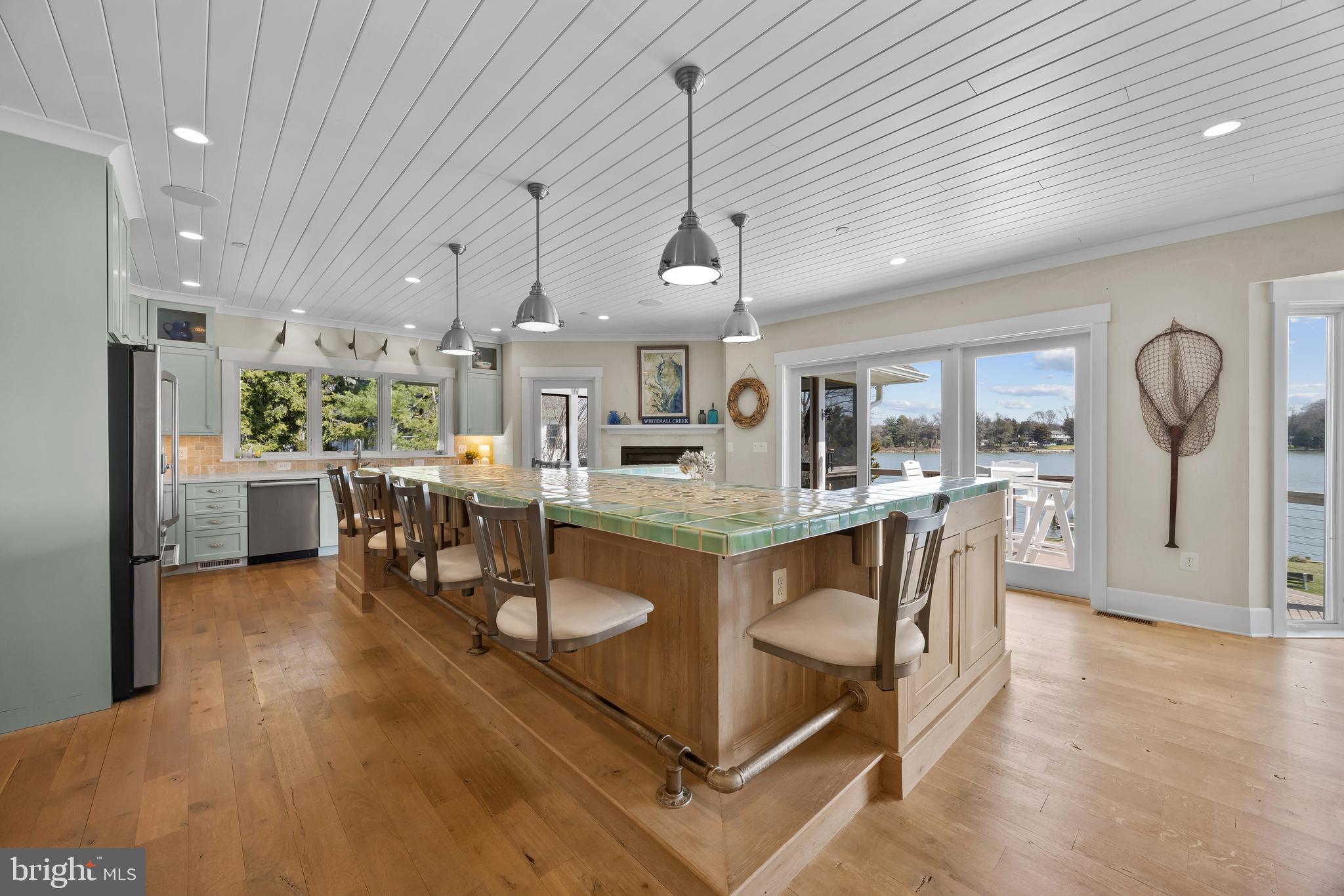 WHITEHALL BEACH - Residential