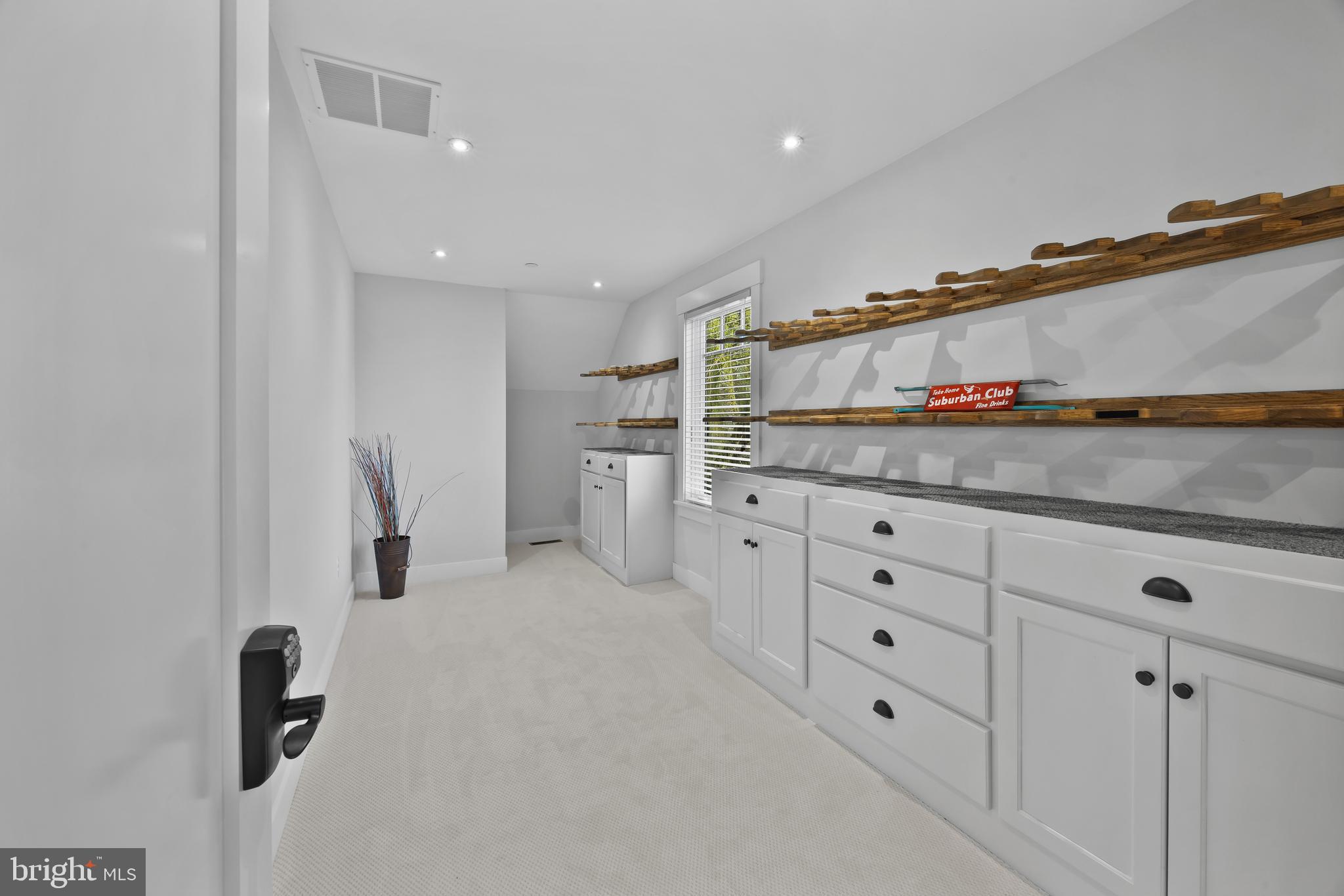 WHITEHALL BEACH - Residential