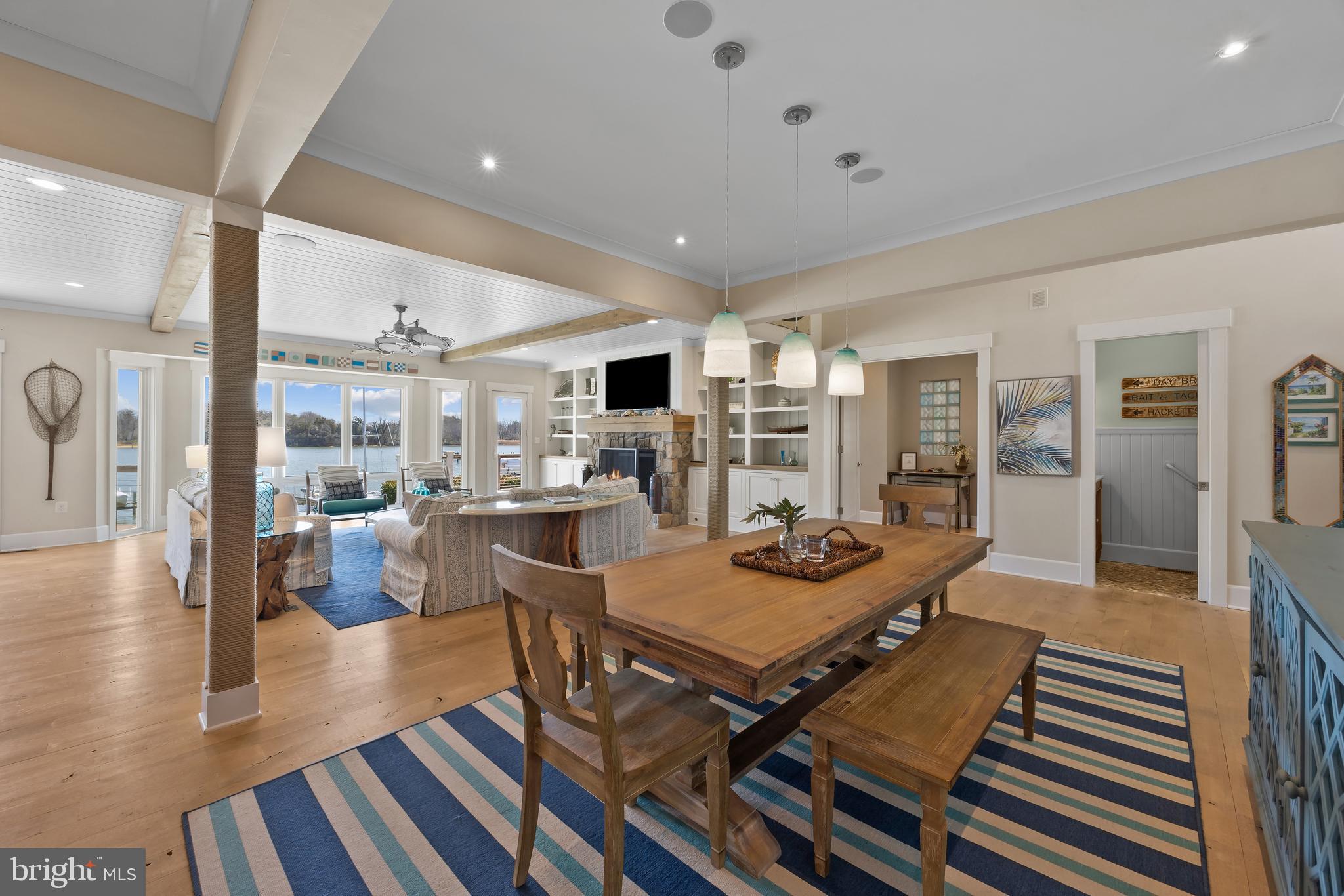 WHITEHALL BEACH - Residential