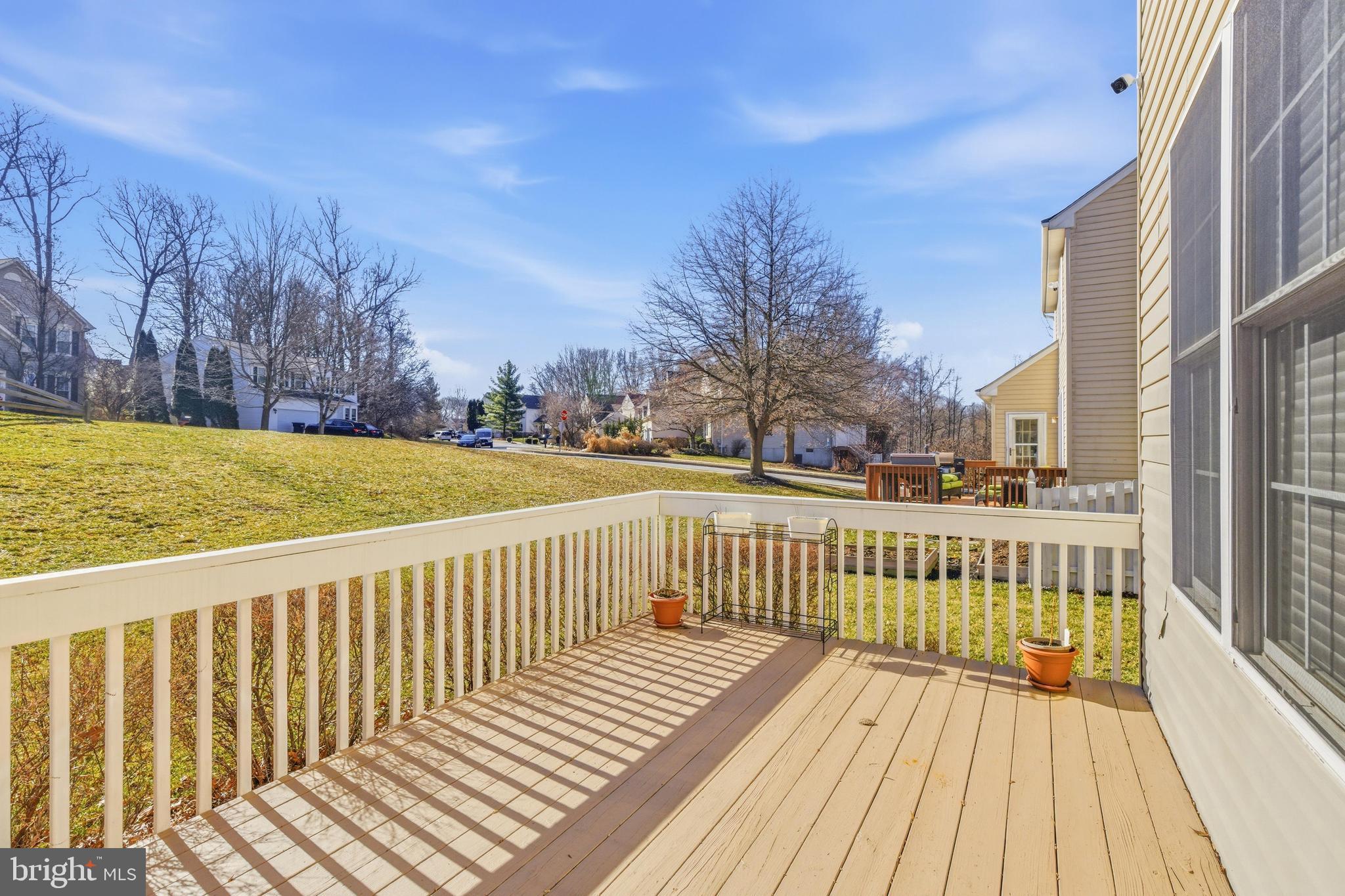 WILLIAMSBURG - Residential