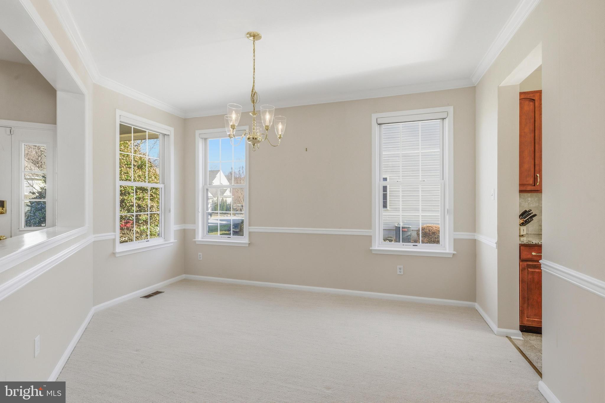 WILLIAMSBURG - Residential