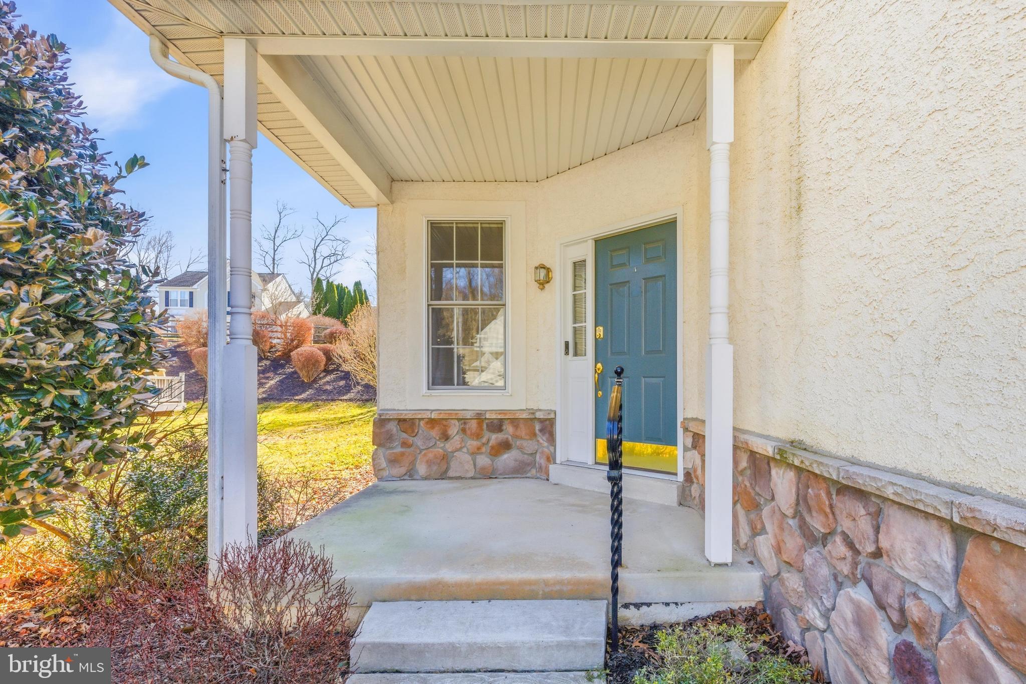 WILLIAMSBURG - Residential