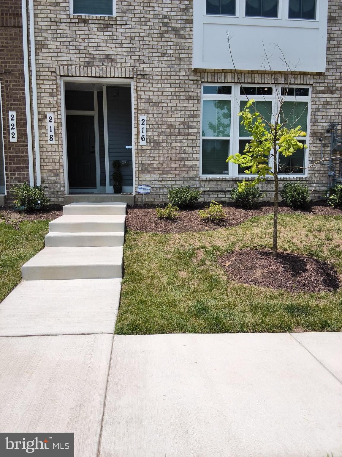 216 MATISSE PLACE