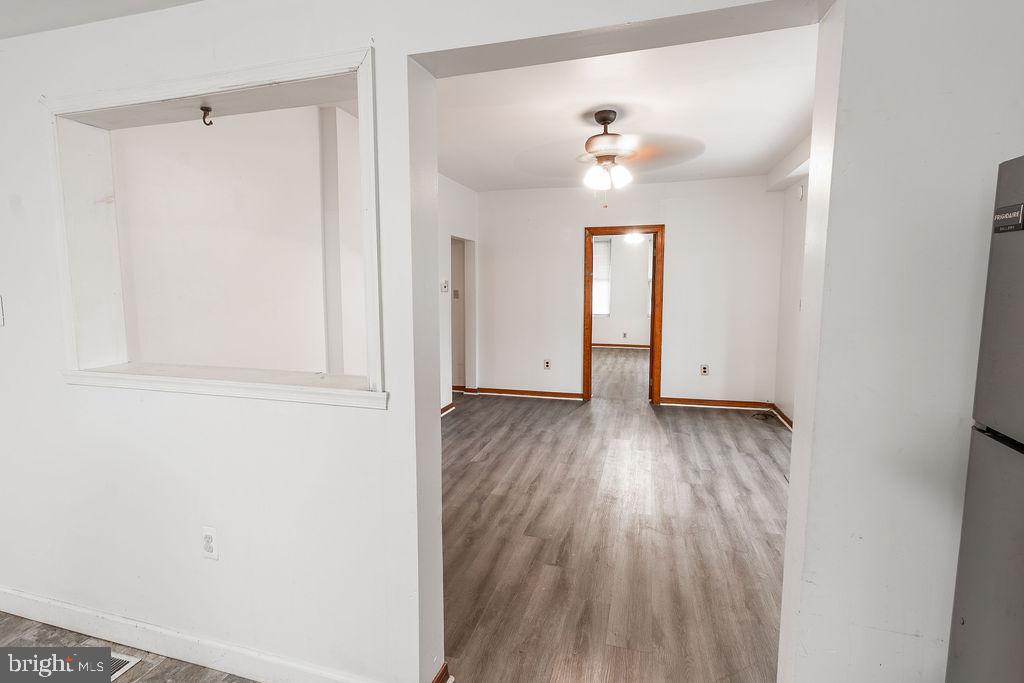 HOLMESBURG - Residential Lease