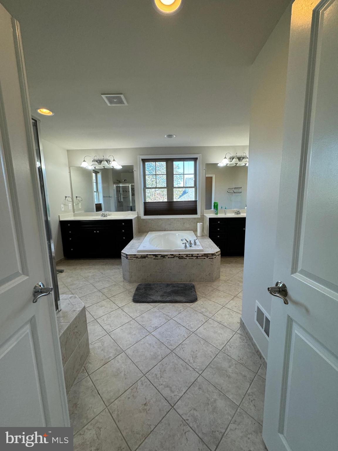 BRAMBLETON - Residential Lease