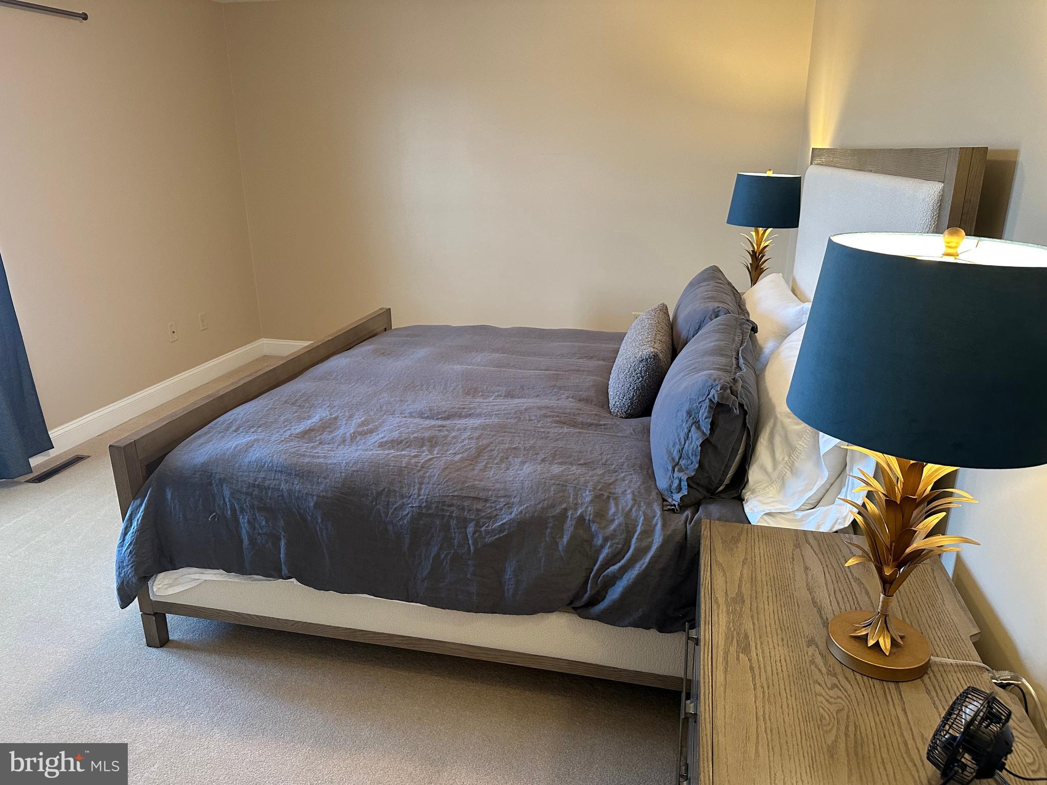 THE HAMLET - Residential