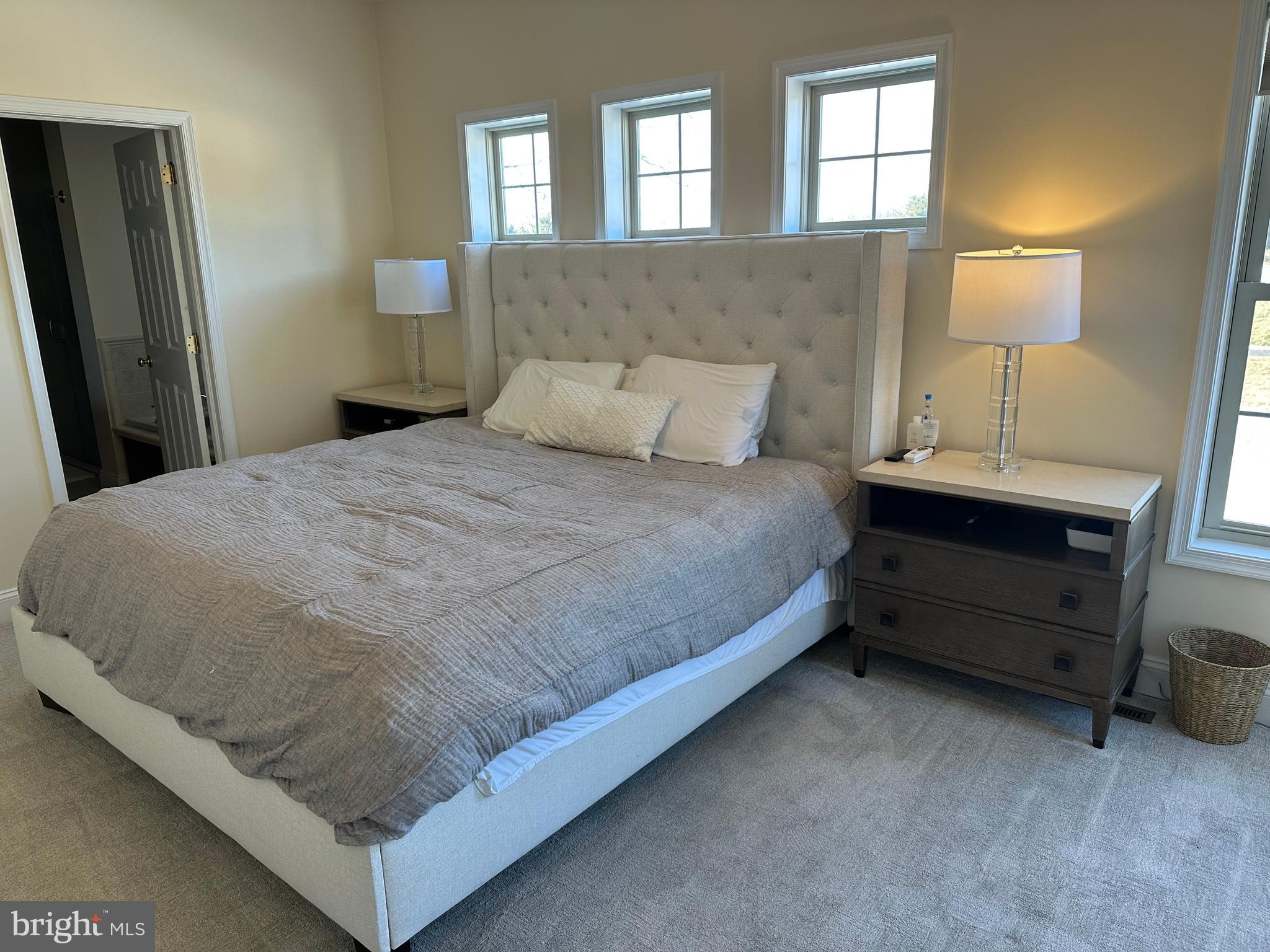 THE HAMLET - Residential