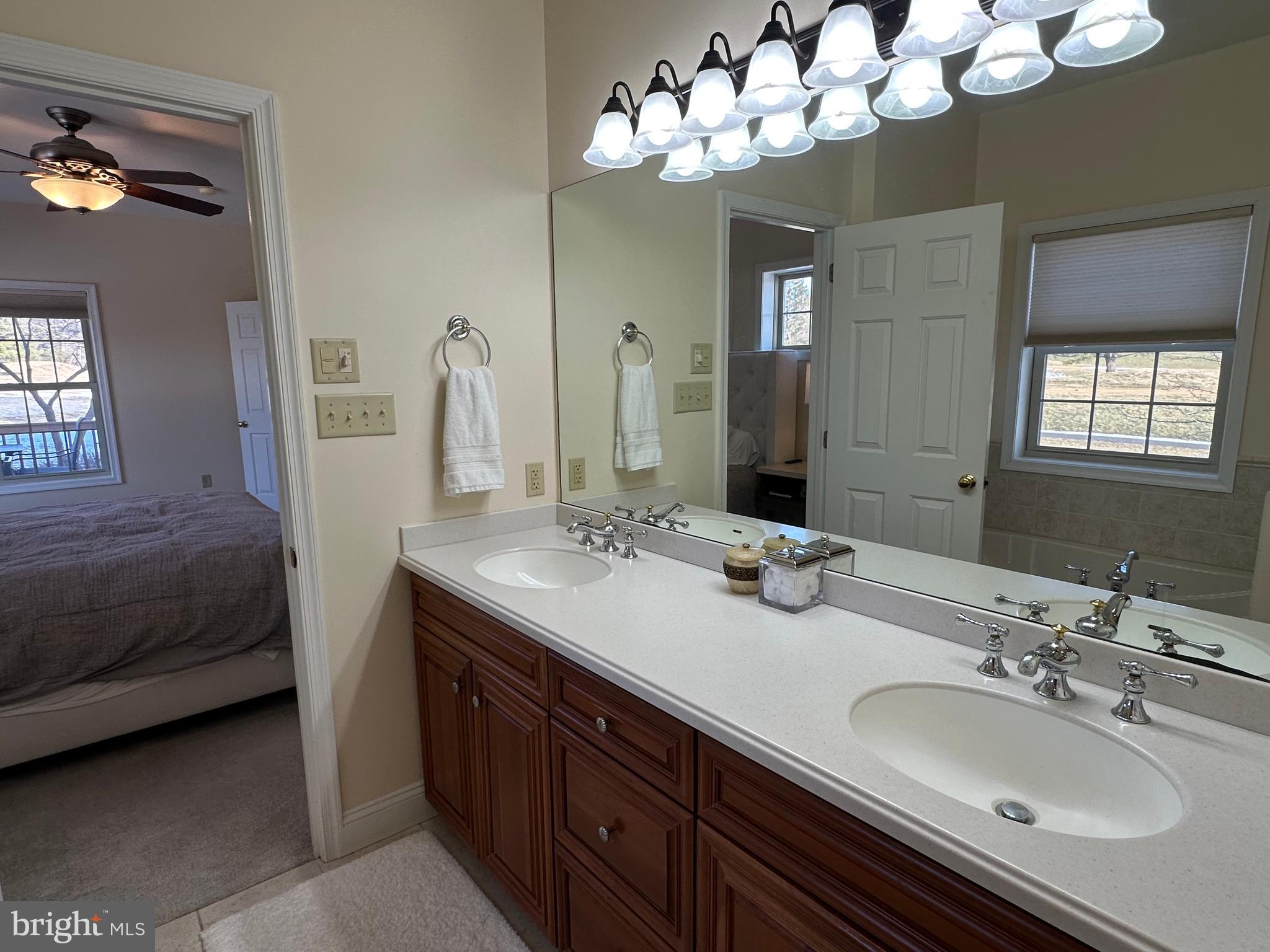 THE HAMLET - Residential