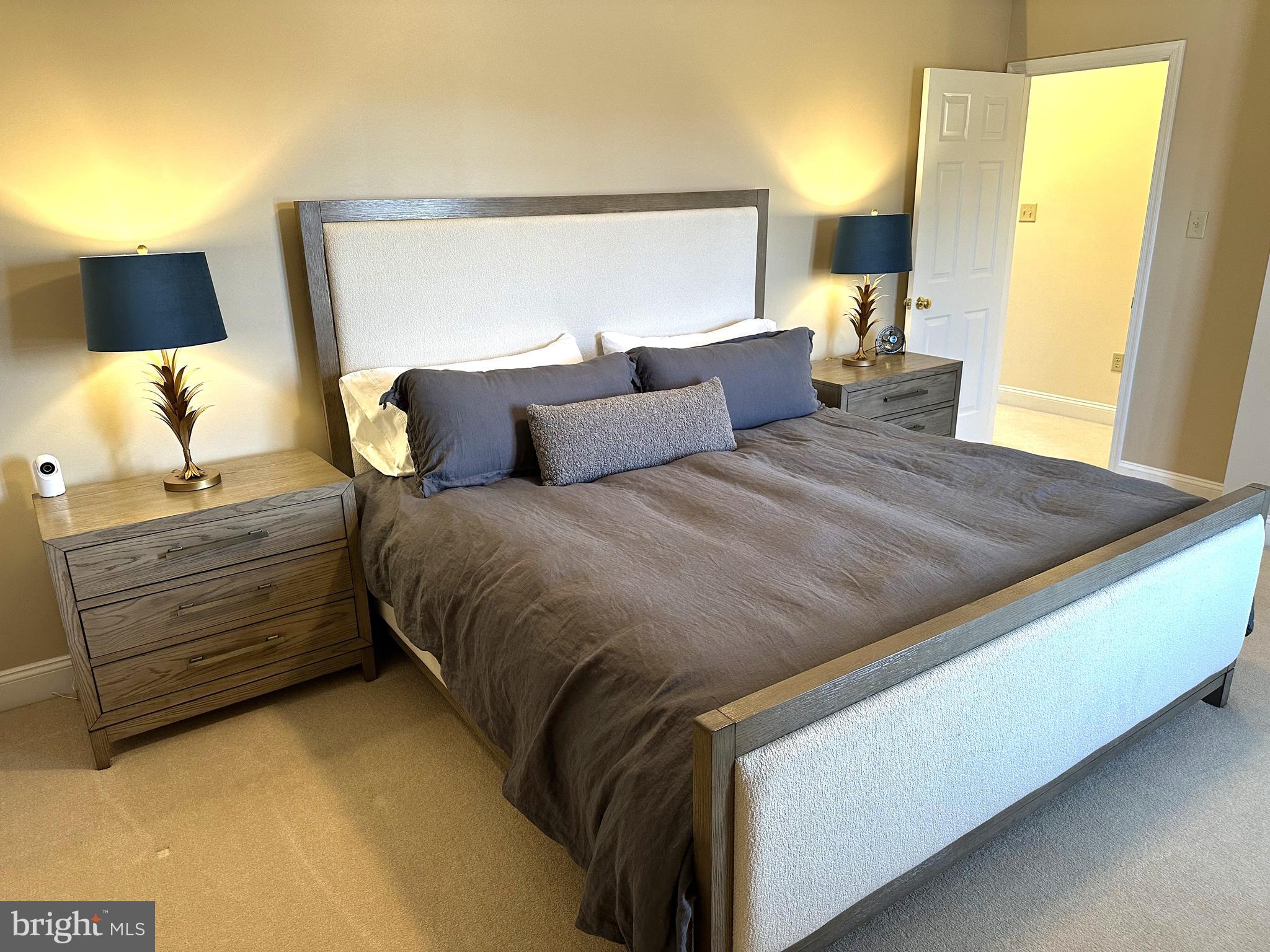 THE HAMLET - Residential