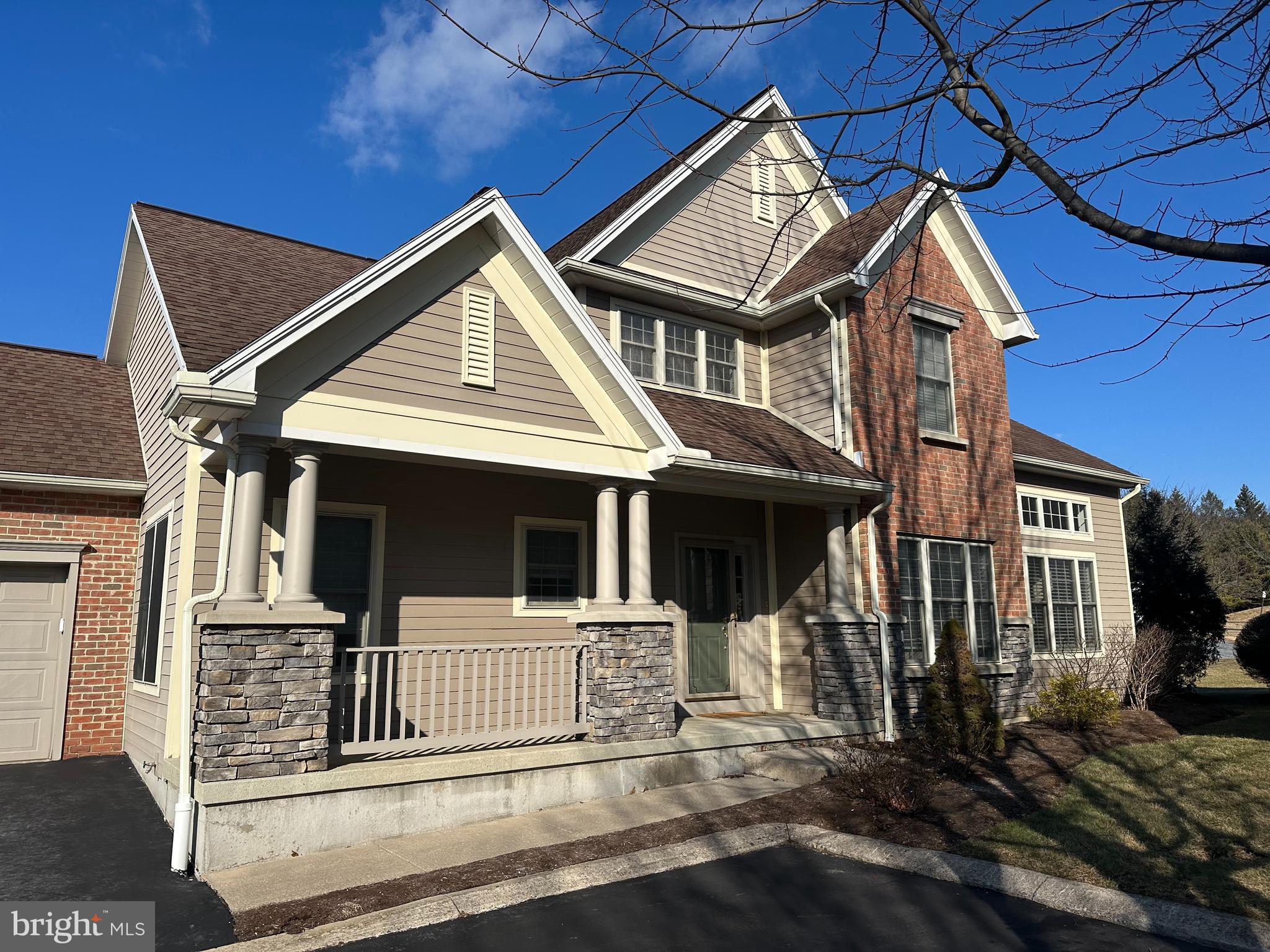 THE HAMLET - Residential