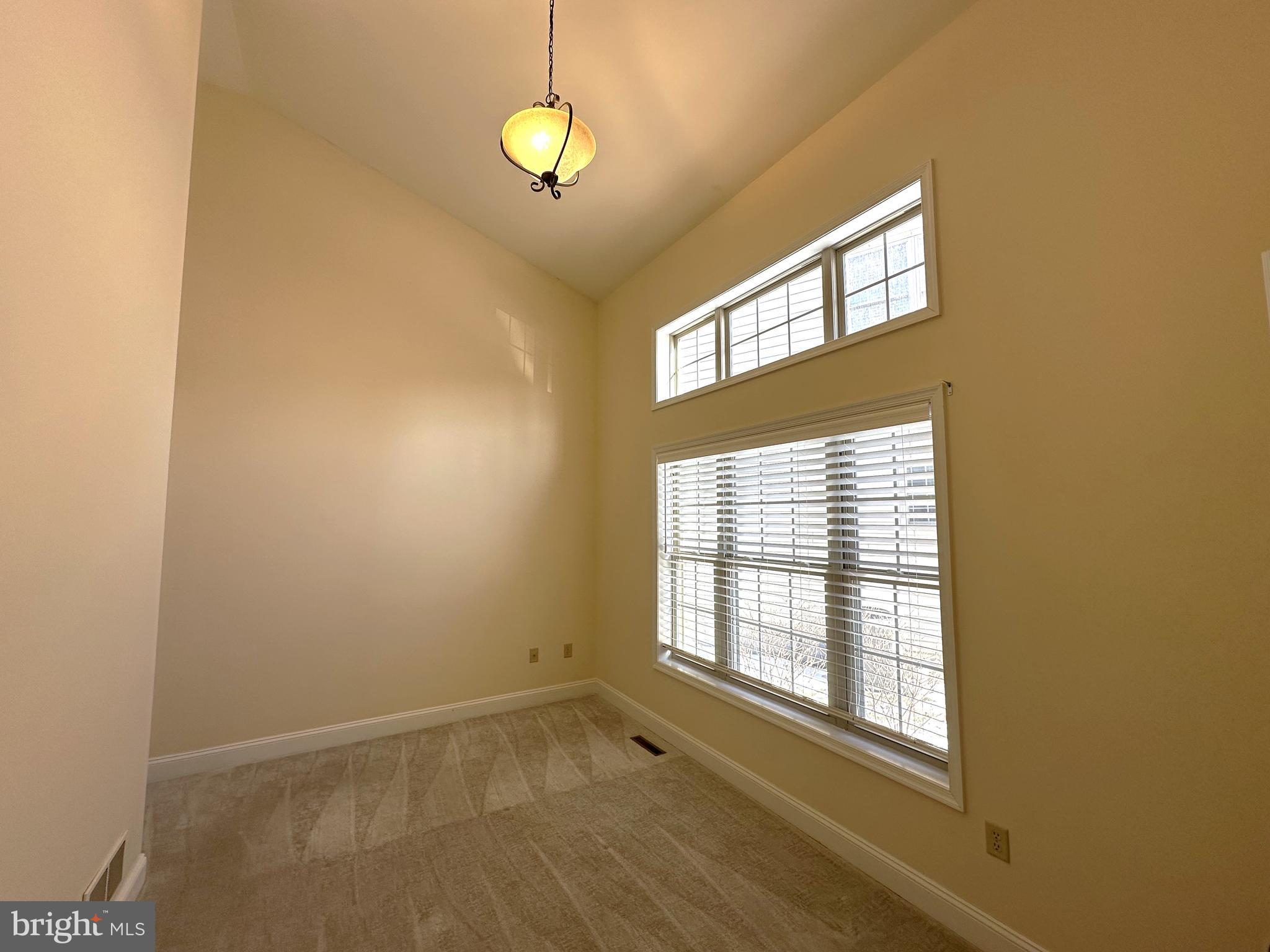 THE HAMLET - Residential