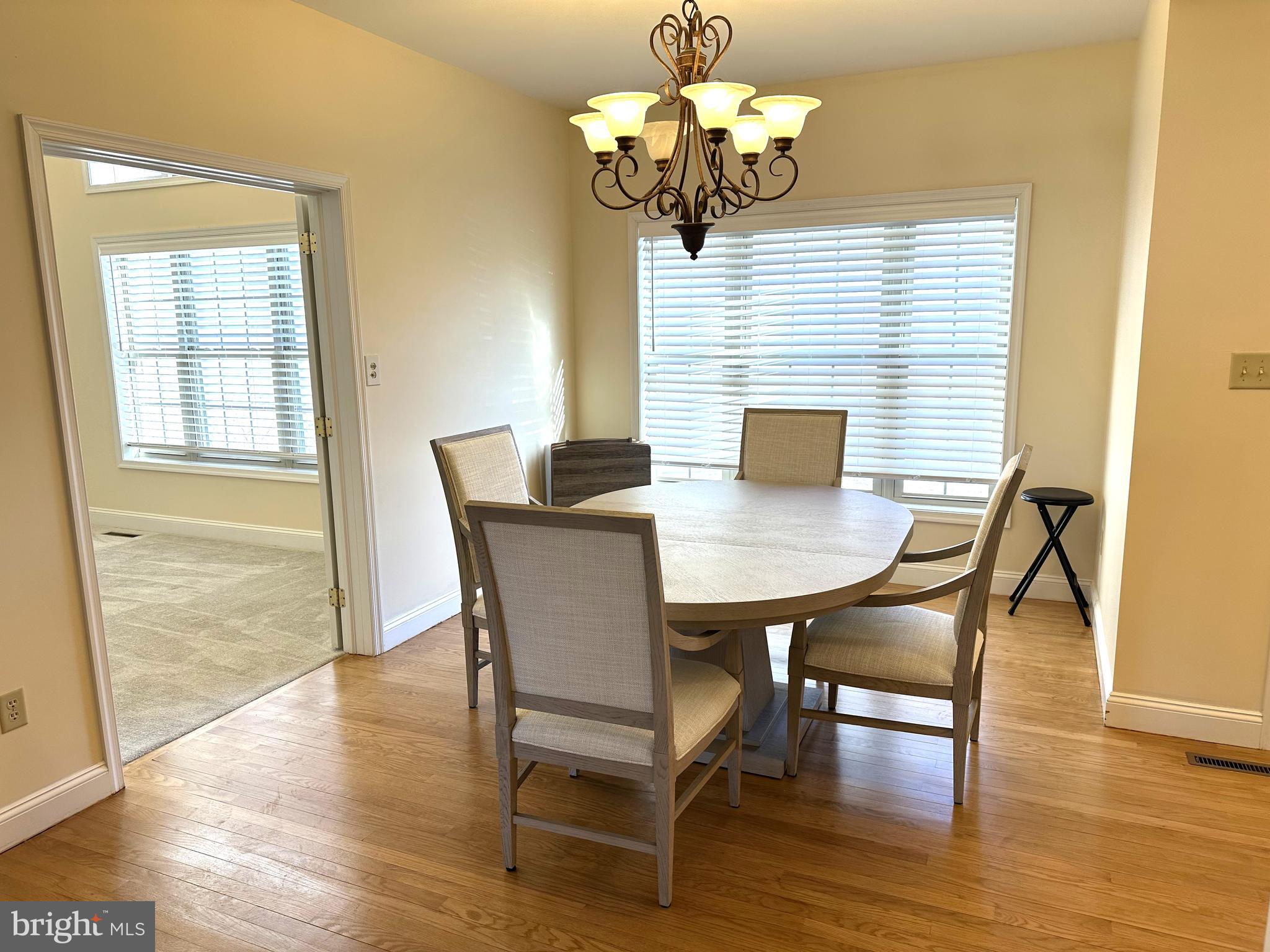 THE HAMLET - Residential