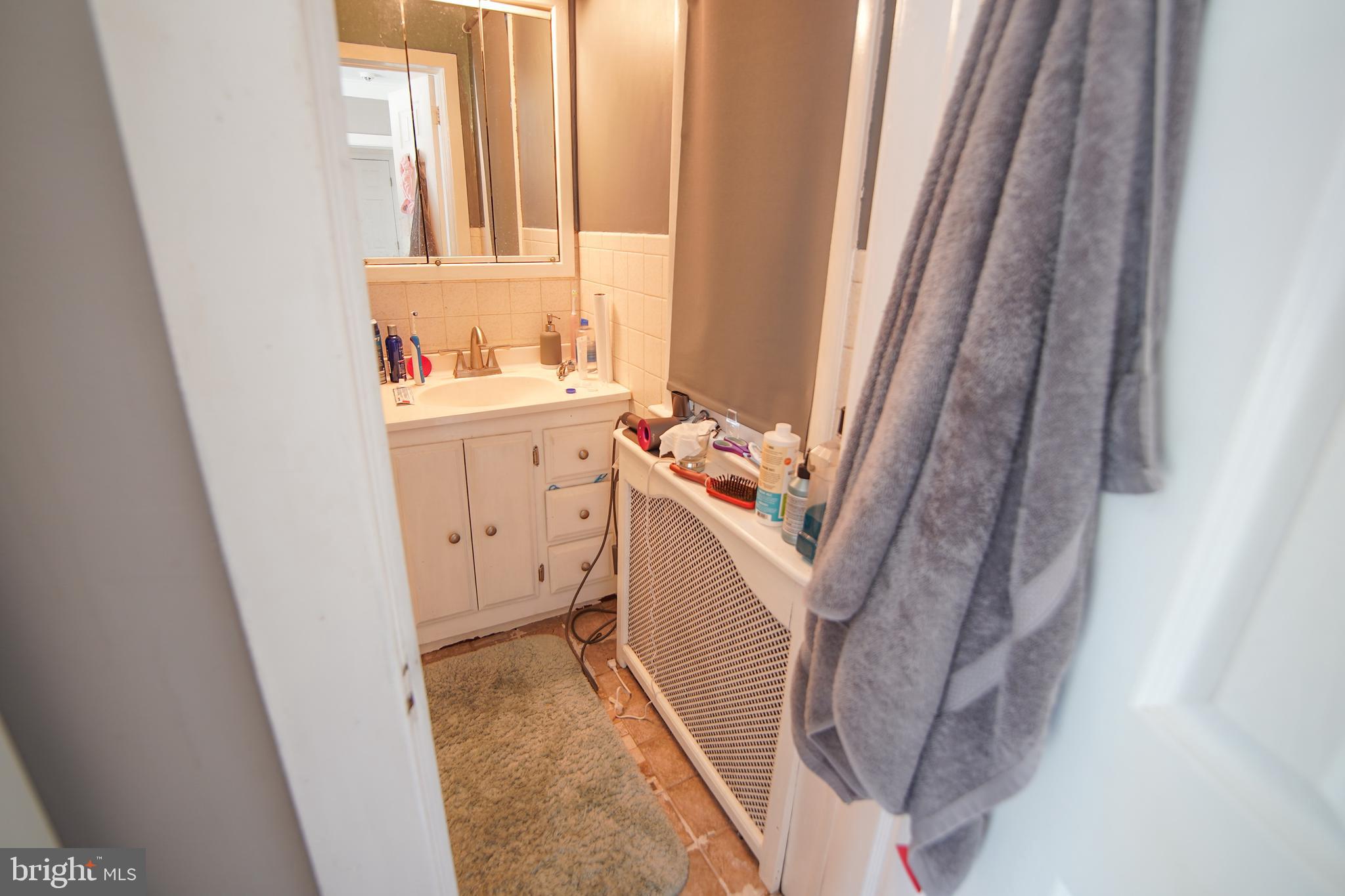 MANAYUNK - Residential Lease